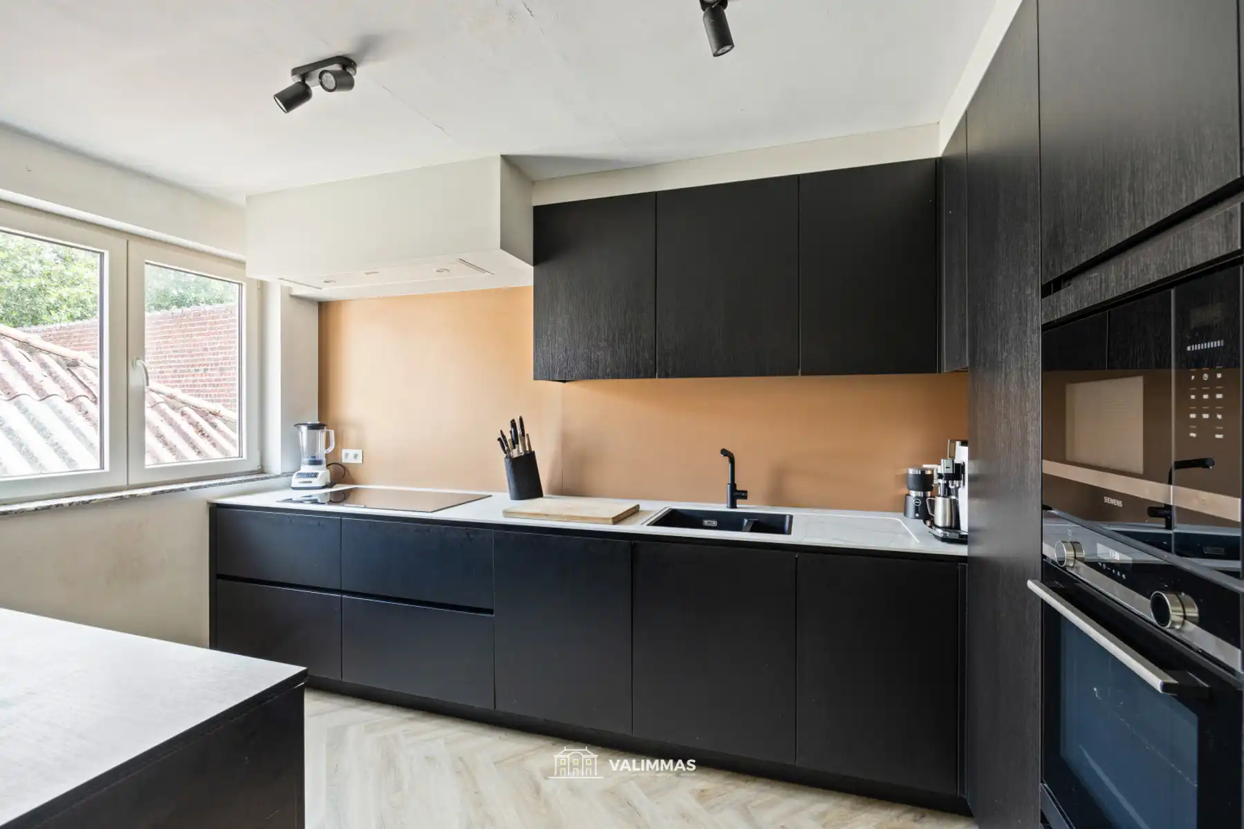 Gelijkvloerse handelsruimte (event. met duplex-appartement) foto 20