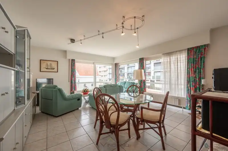 Charmant appartement met terras nabij het casino van Knokke en zeedijk foto 5