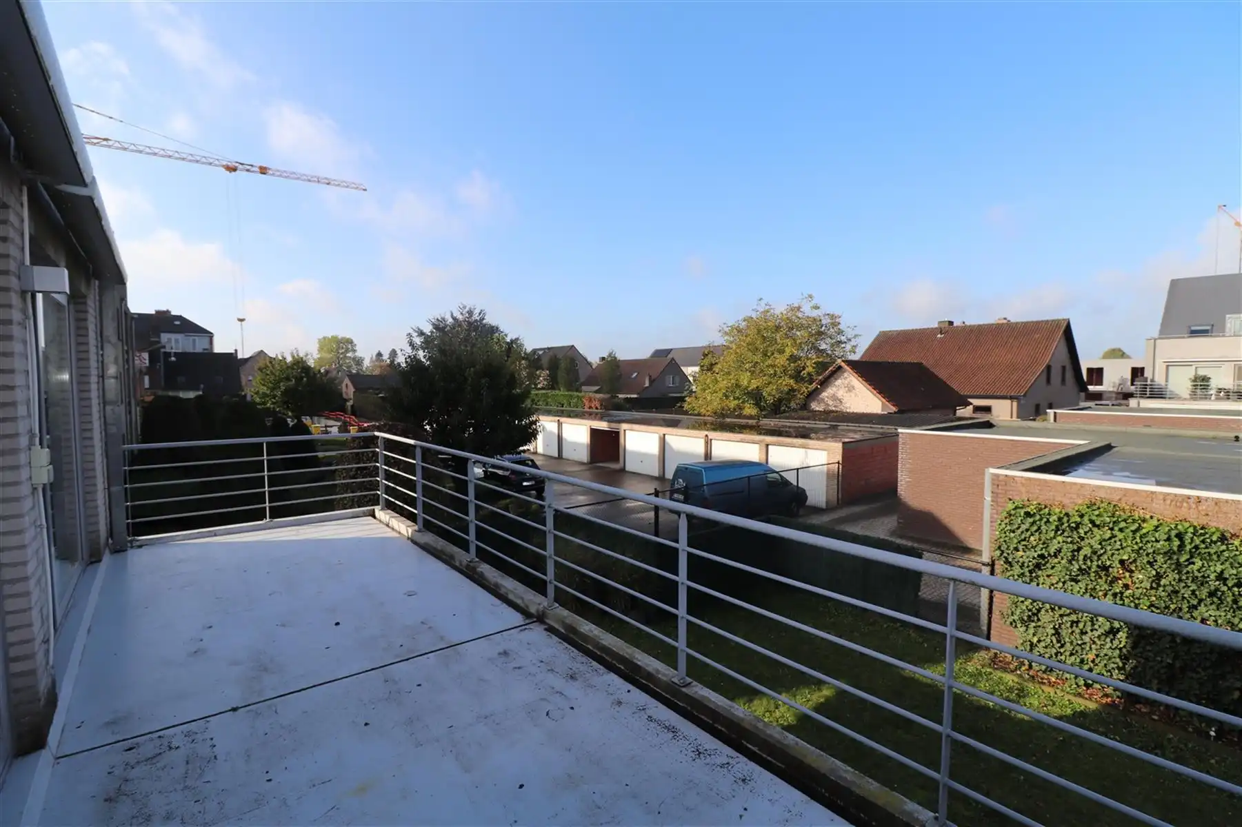 Recent appartement van ca 100 m² met ruim terras en garage. foto 13