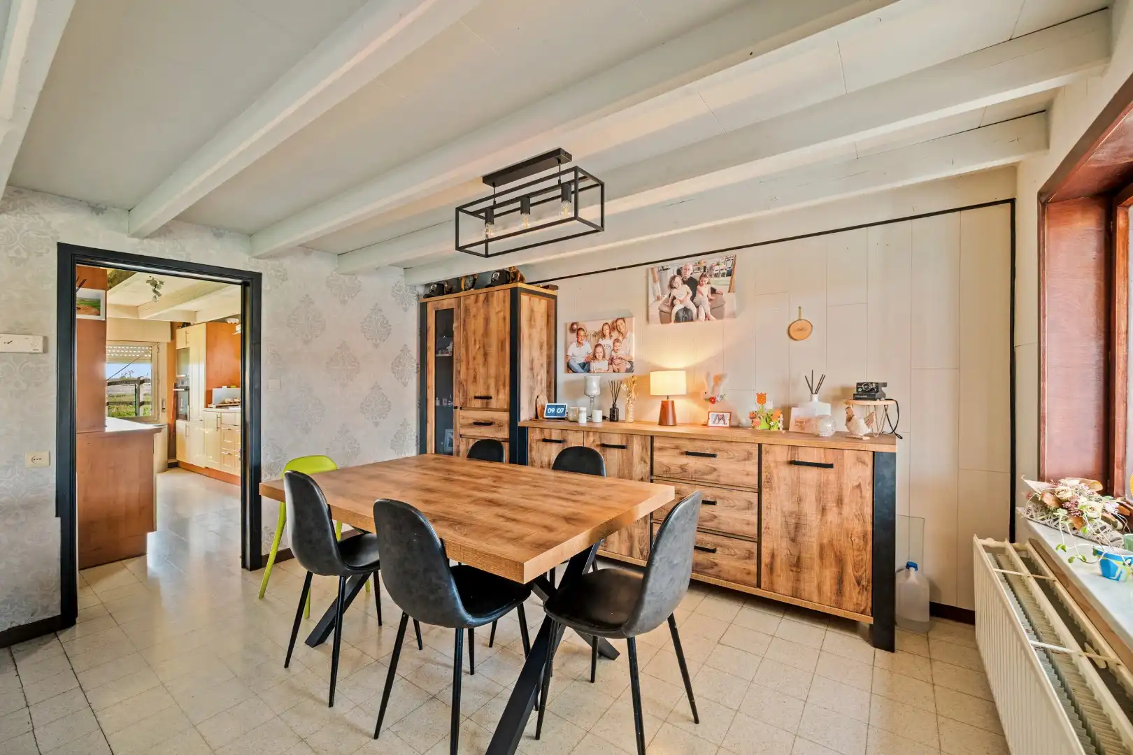 Open woning met 3 slaapkamers, dubbele garage en prachtig landelijk zicht in Wingene foto 6