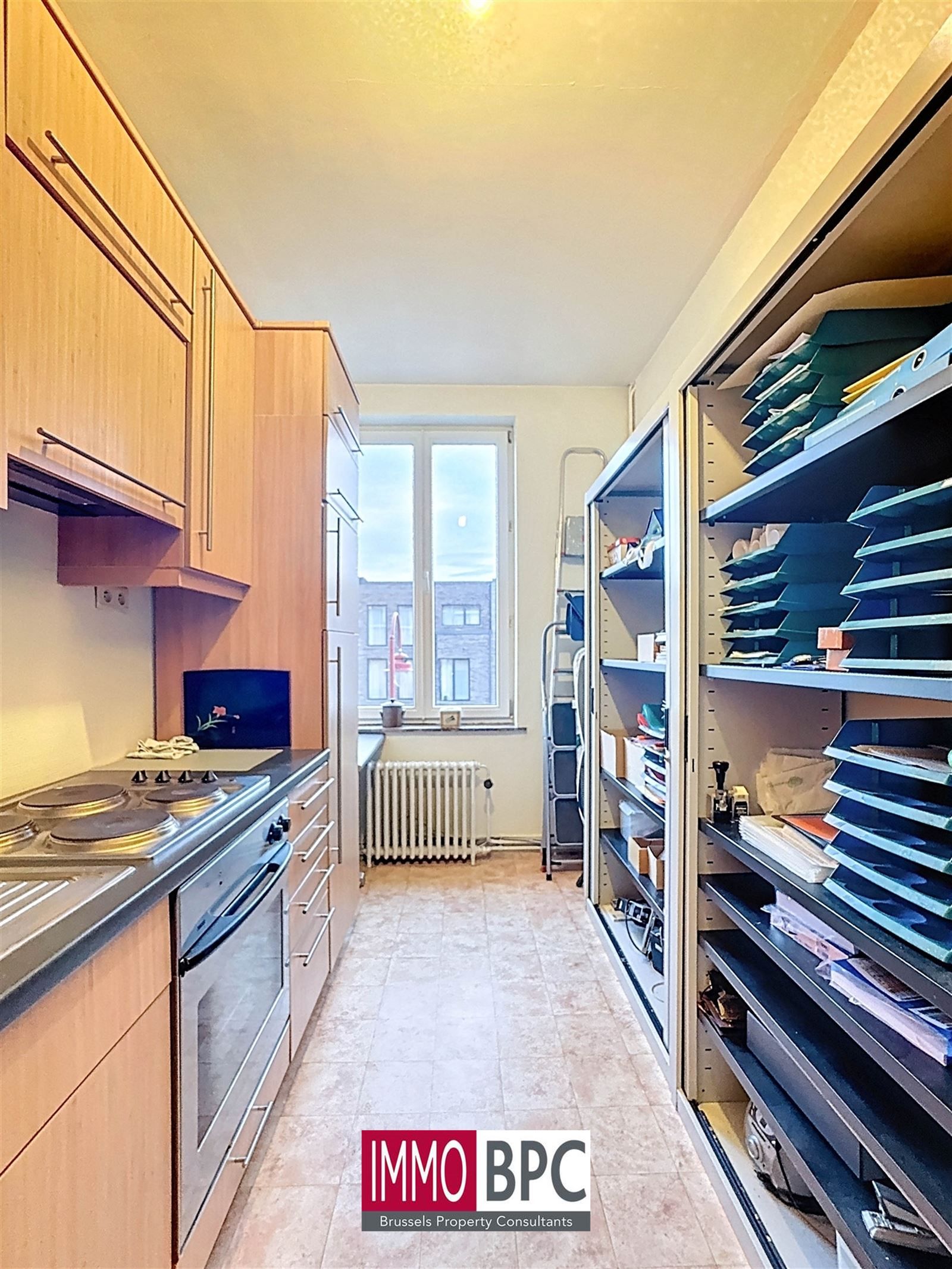 Karaktervol woning met 5 slaapkamers , tuin en garage  foto 28