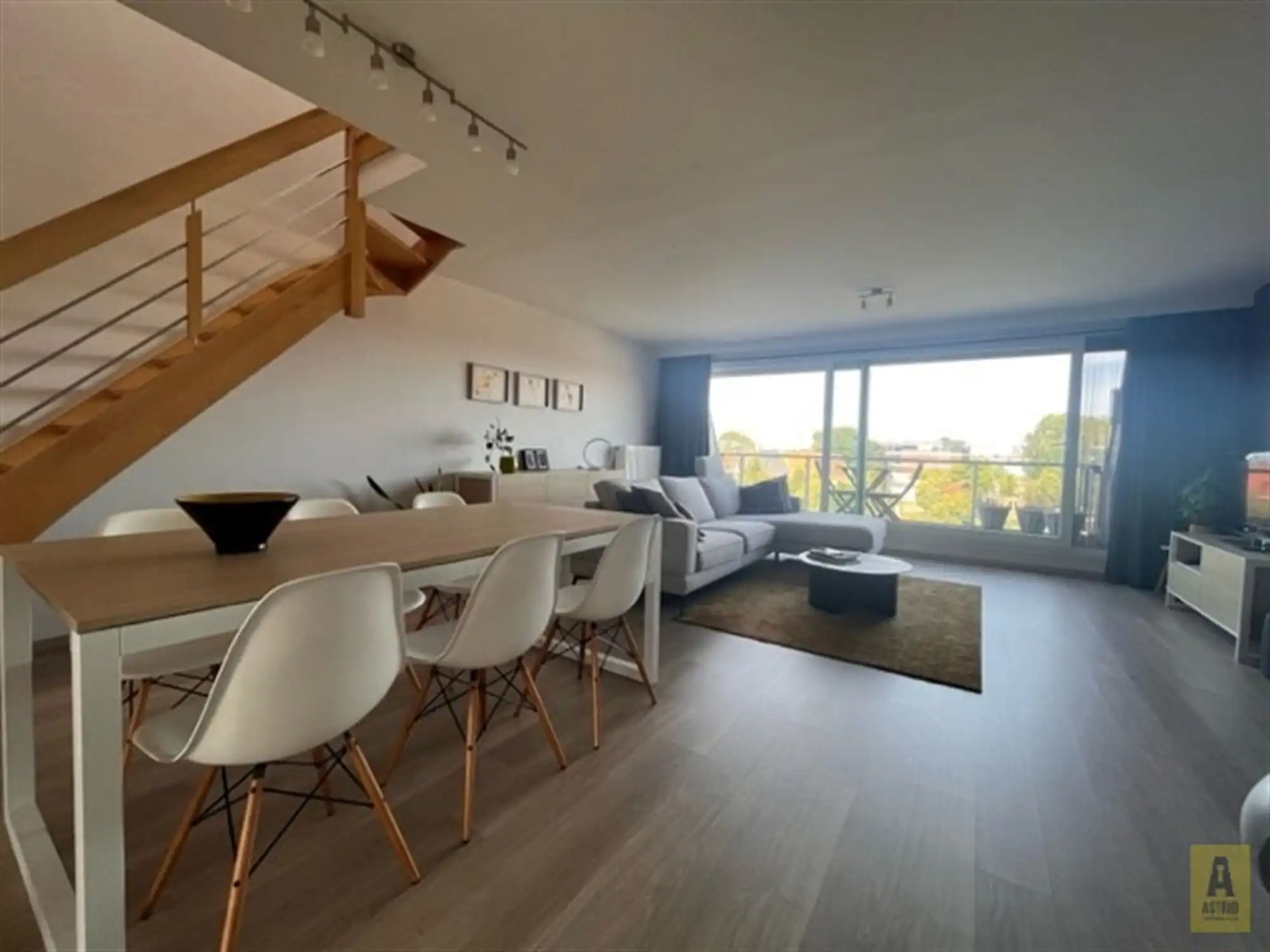 Schitterend duplexappartement met ruime terrassen en open zicht! foto 3