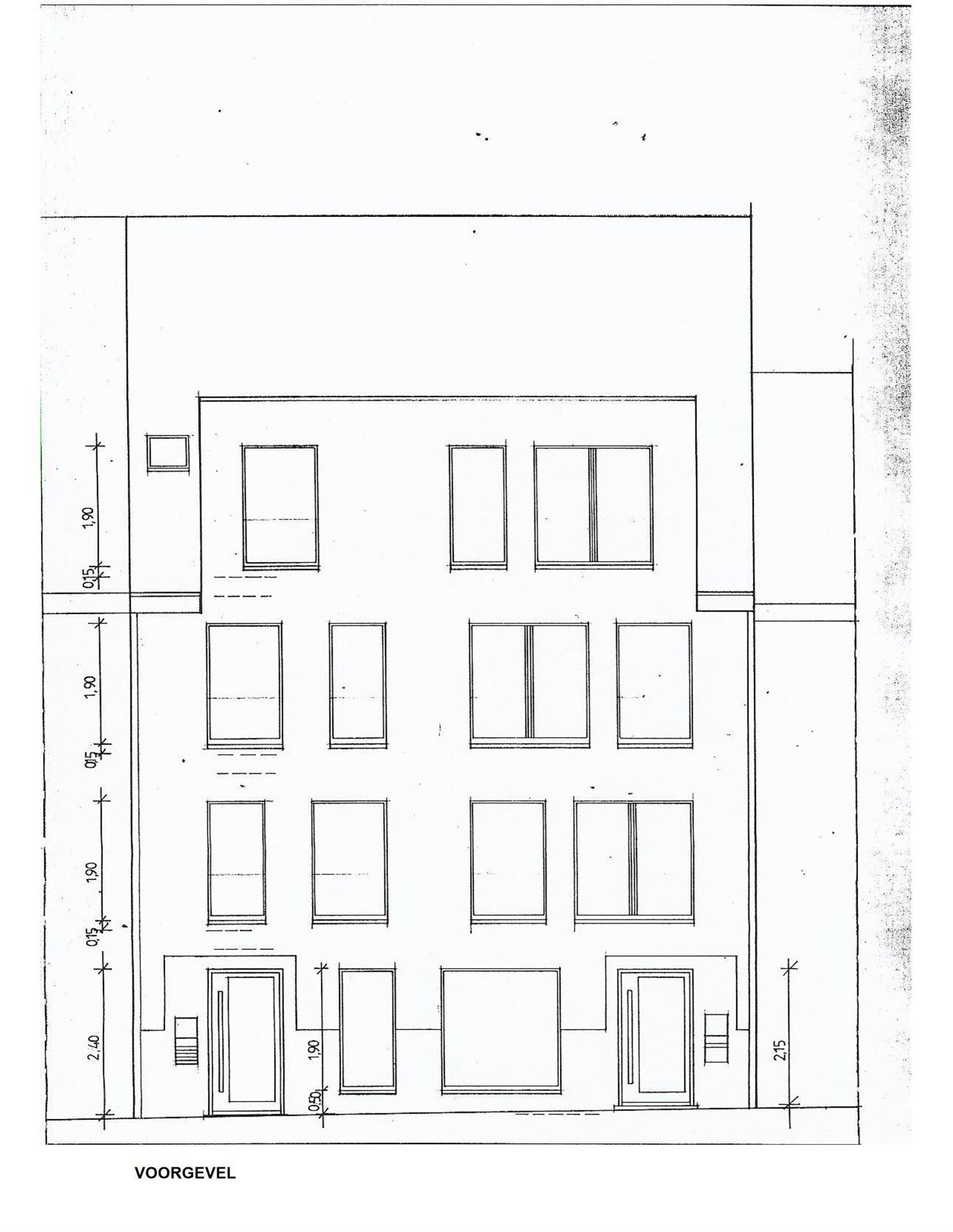 Opbrengsteigendom met 3 appartementen en één kantoorruimte | 0475703619 foto 5