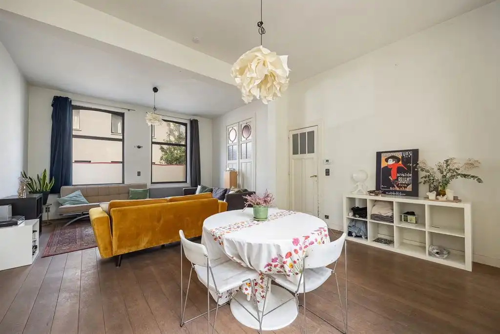 Prachtig, uitzonderlijke herenwoning met zonnige tuin foto 11