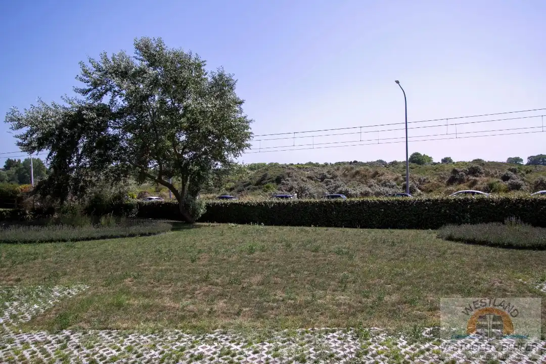 Gelijkvloers appartement met drie slaapkamers foto 5