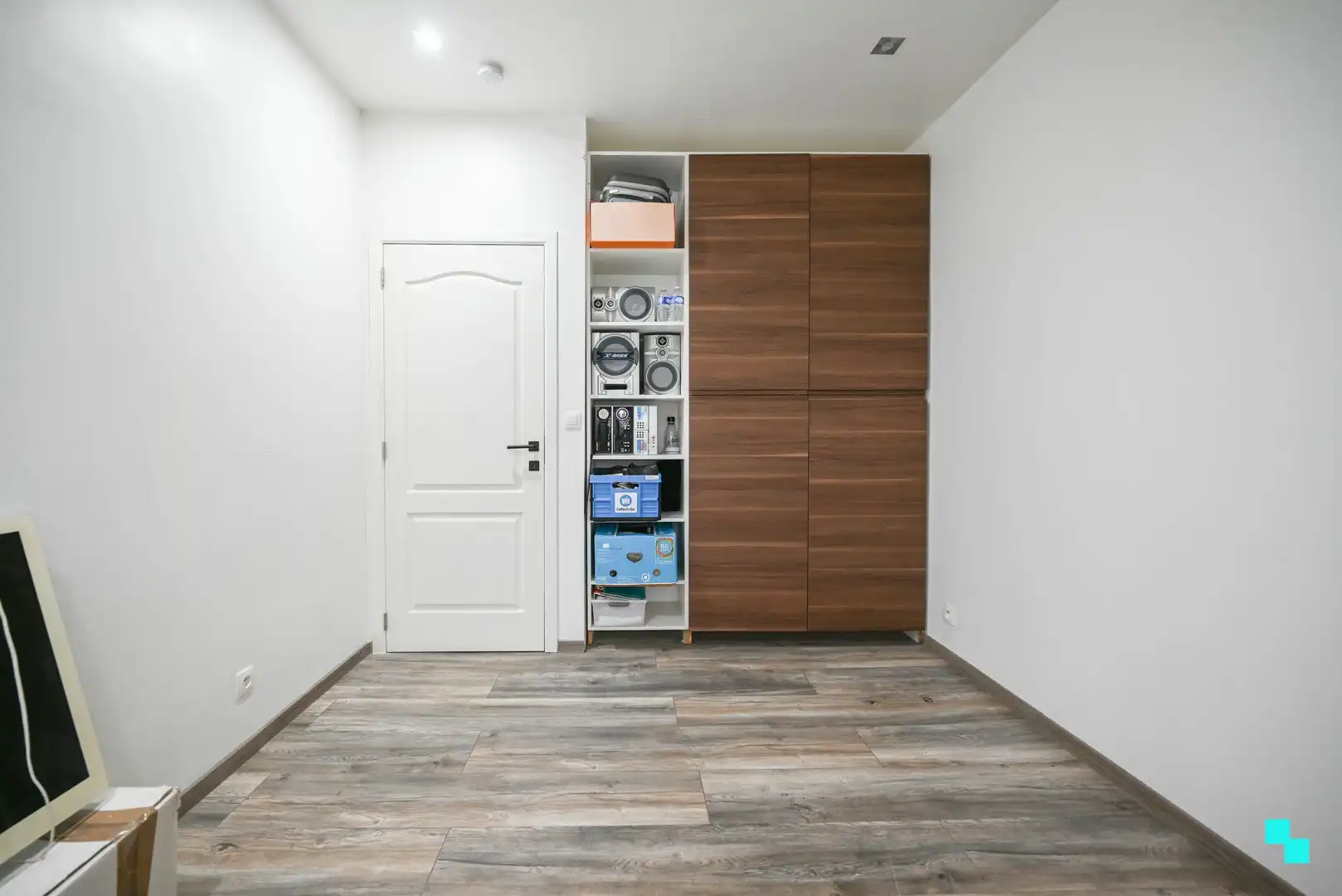 Ruime woning nabij centrum Bissegem foto 21