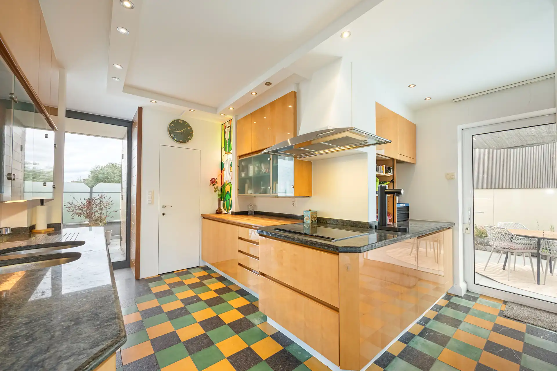 Ruim appartement van 192 m² aan de vaart in Mechelen. foto 6