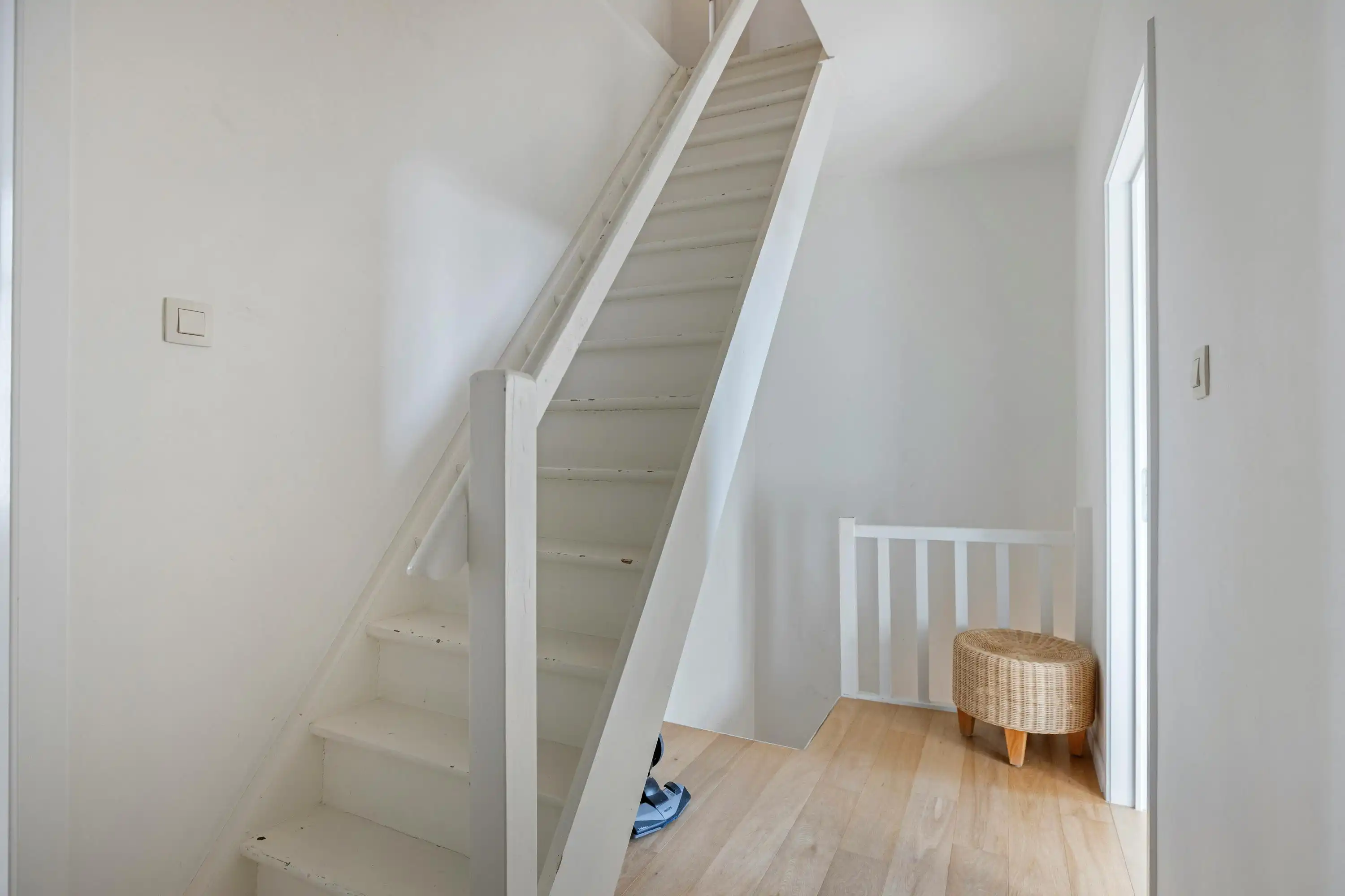Instapklaar huis met 4 slaapkamers te koop in Kristus Koning foto 9