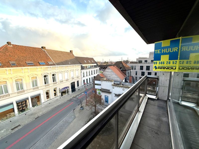Ruim appartement met 2 slaapkamers en overdekt terrasje foto 9