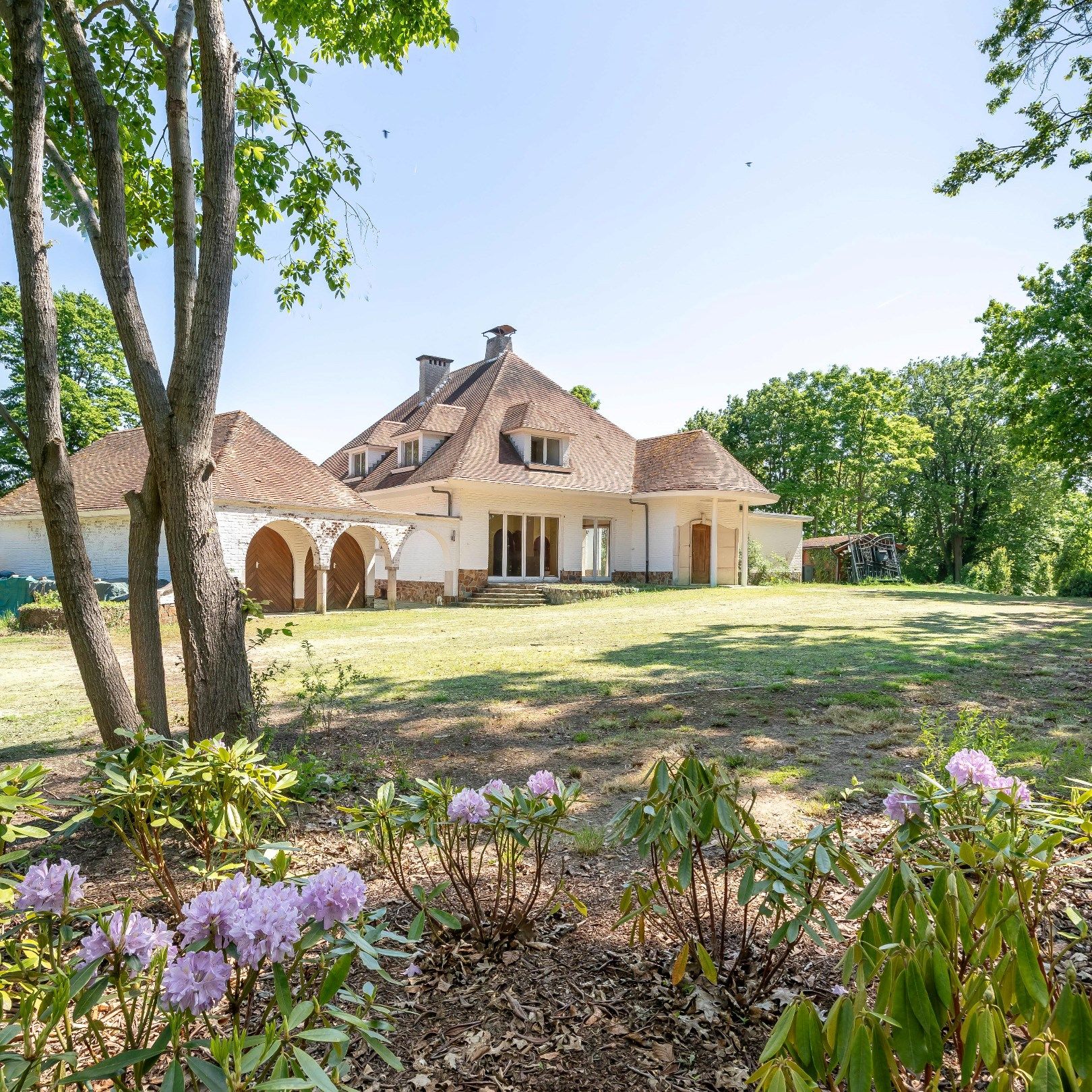 Karaktervolle villa op toplocatie! foto 3