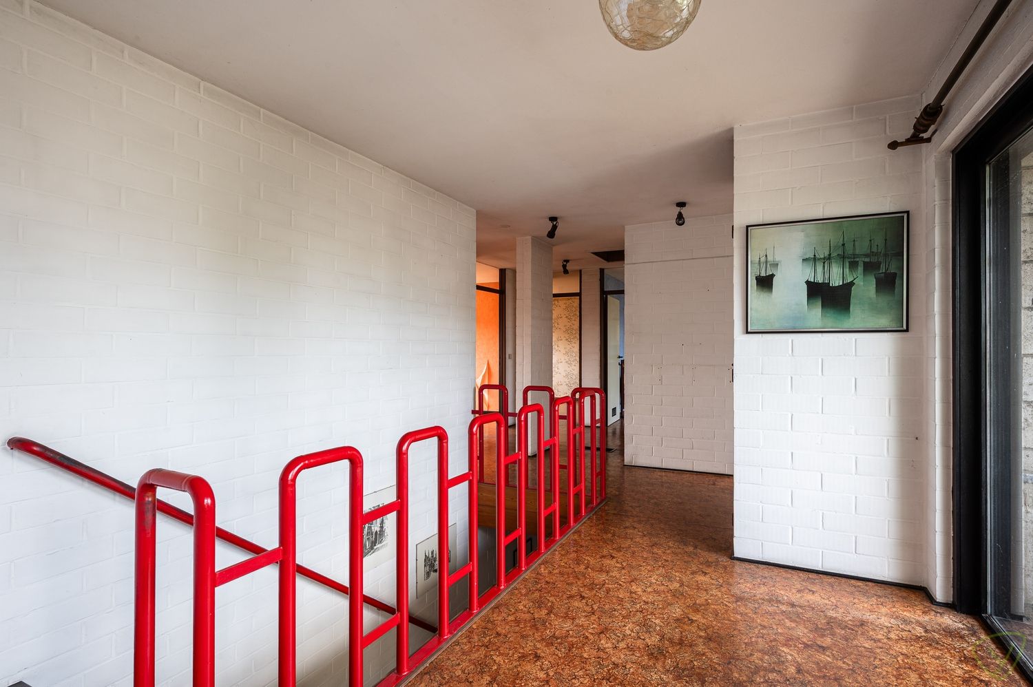 Modernistische parel uit 1978 met brutalistische charme en praktijkruimte op riant perceel in Lembeke foto 21