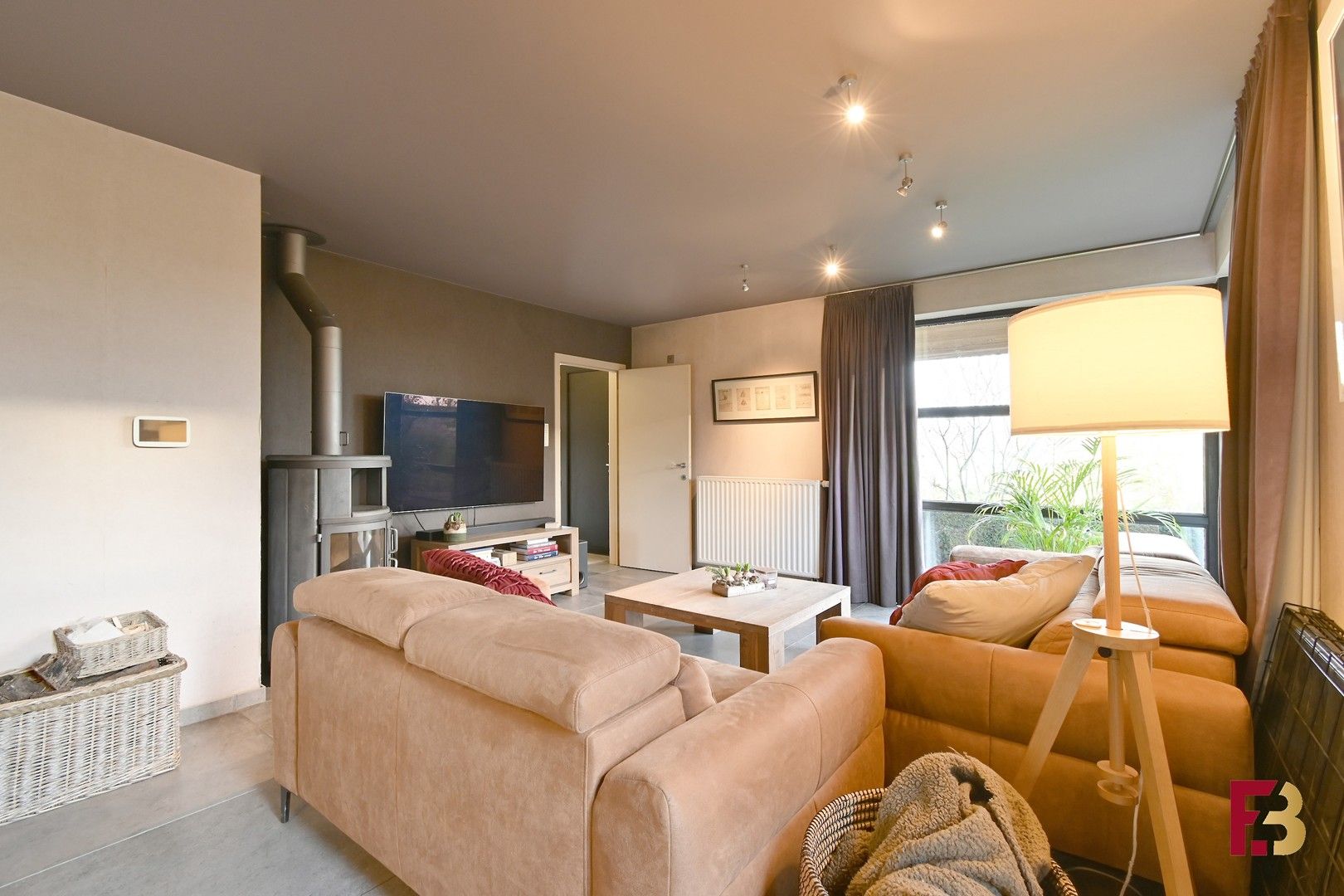 Ruim wonen met zicht op de natuur foto 4