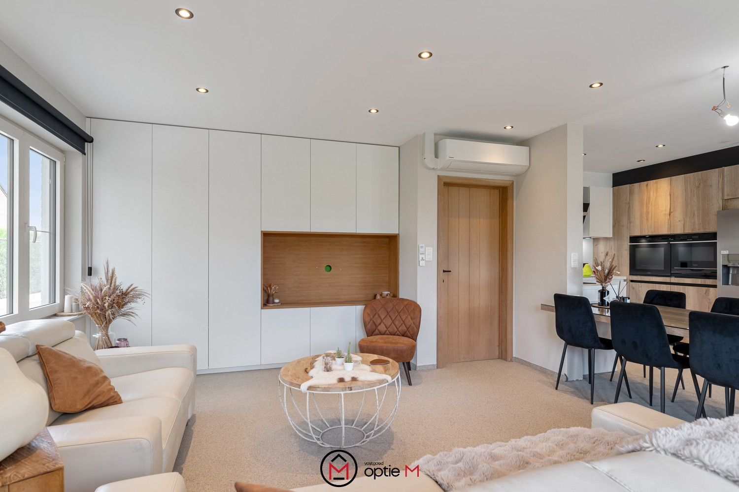 Gerenoveerde woning in rustige buurt foto 4