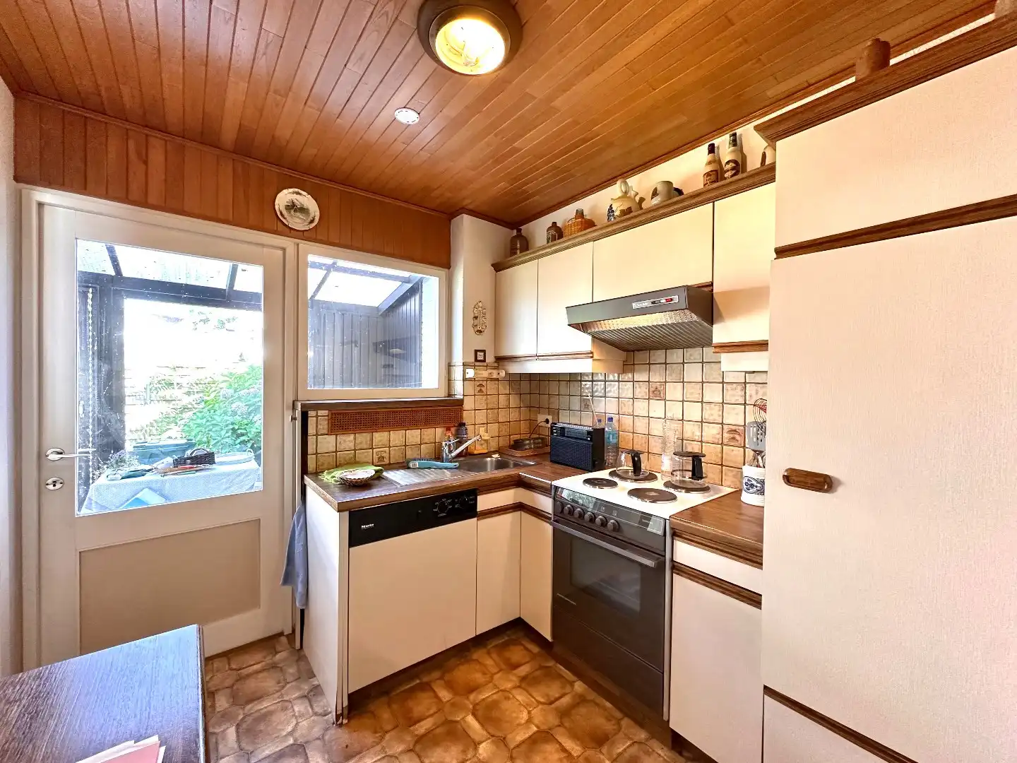 Te koop: Halfopen bebouwing met 3 slaapkamers en tuin in rustige buurt te Tongeren foto 7