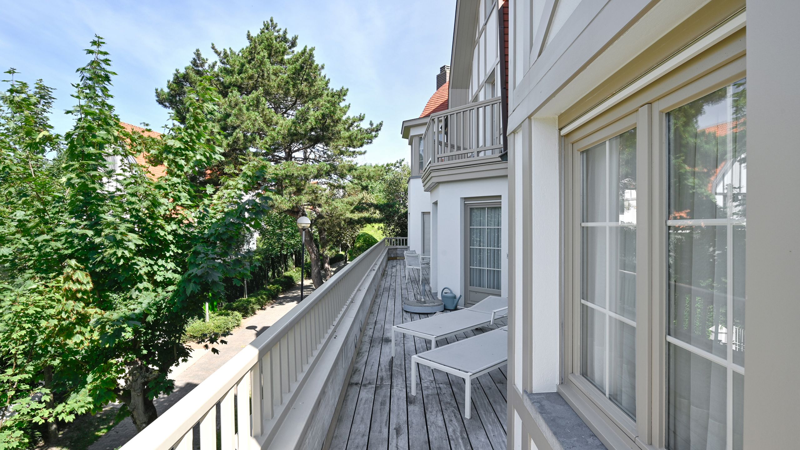 Prachtig HOEKAPPARTEMENT in een elegante villaresidentie... foto 10