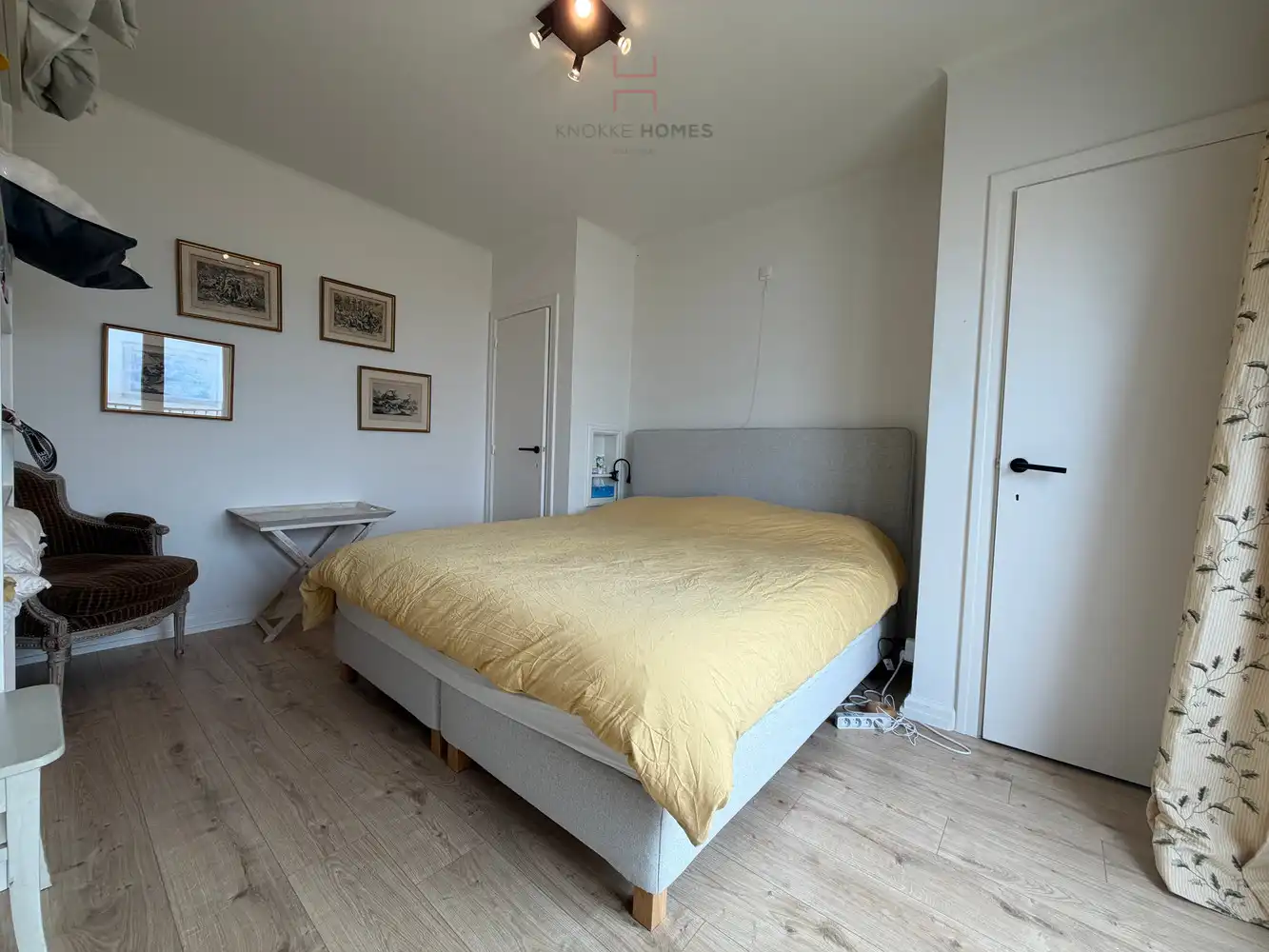 Gerenoveerd appartement op de zeedijk aan het Albertstrand foto 7