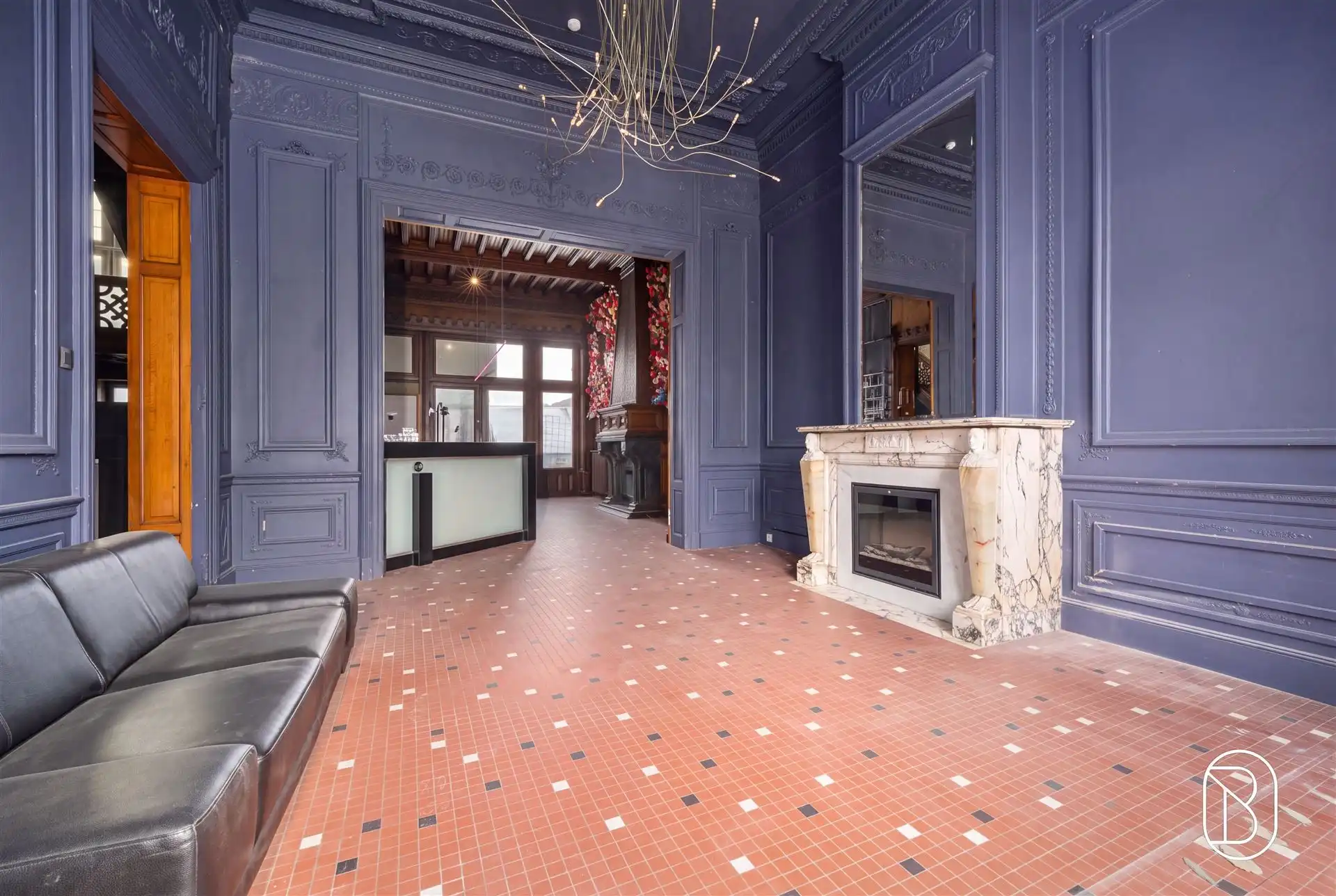 Karaktervolle herenwoning met tal van mogelijkheden! foto 9