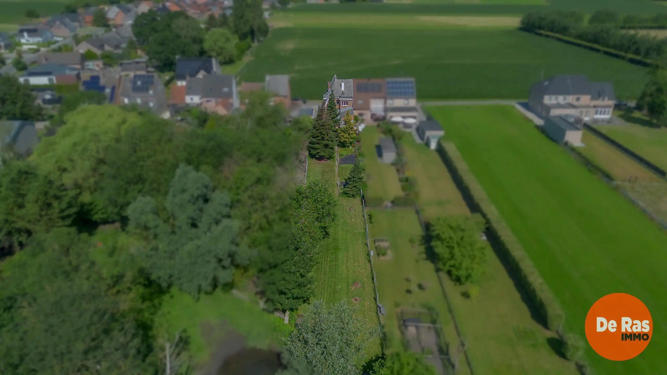 GIJZEGEM - Halfopen bebouwing met ruime tuin foto 22