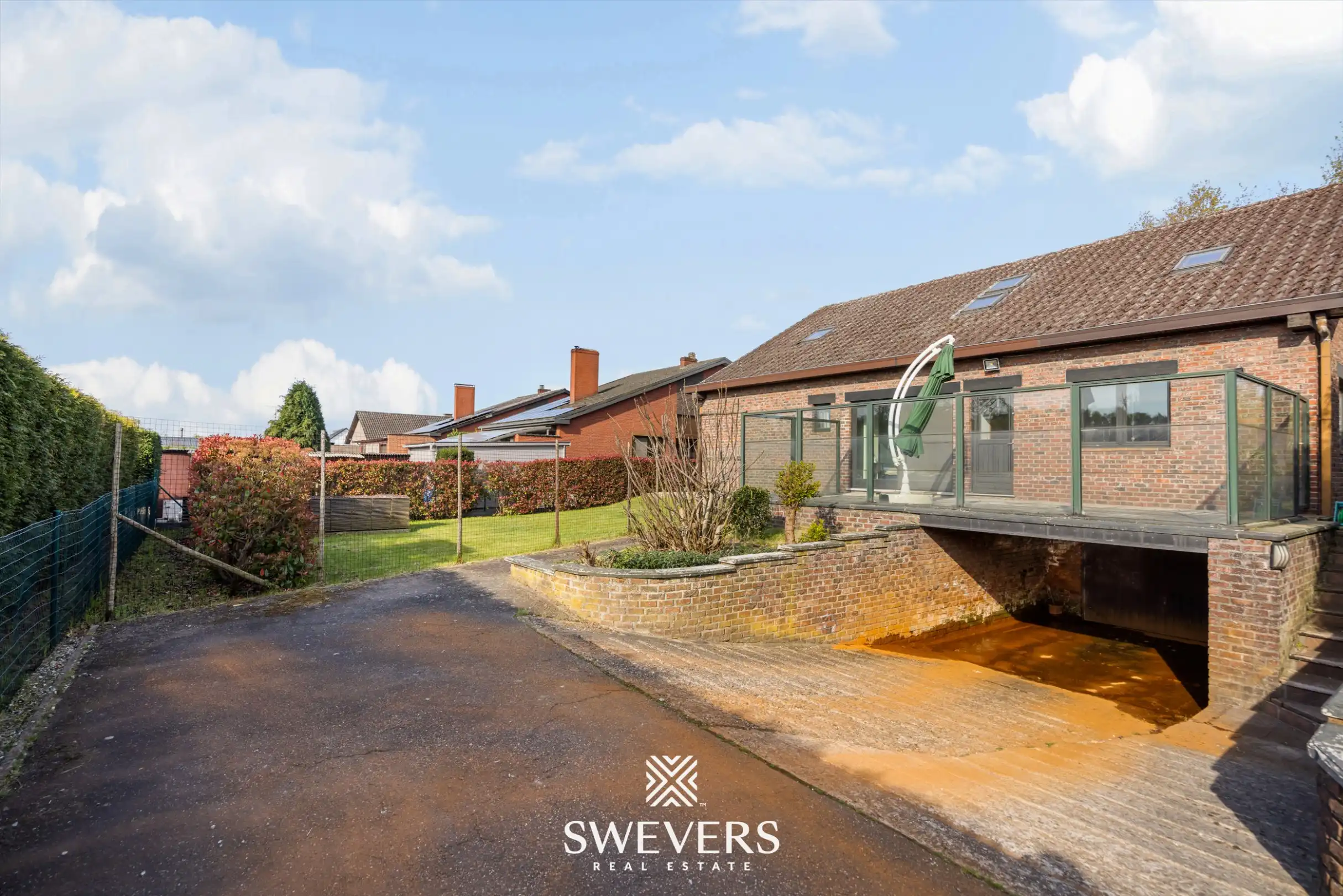 Ruime open bebouwing met 5 slaapkamers en grote tuin in Diepenbeek foto 39