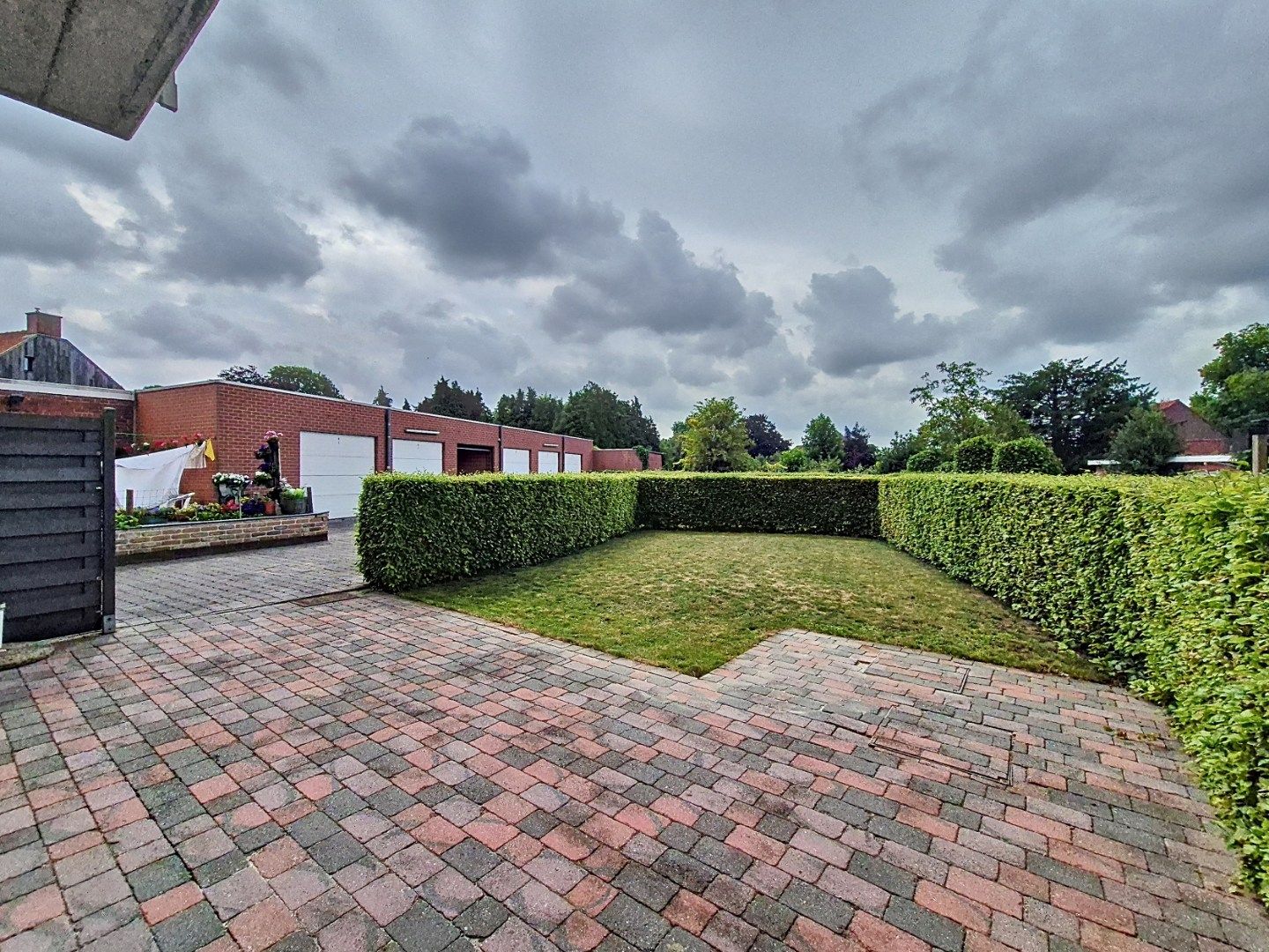 Gelijkvloers appartement met 1 slpk en garage foto 11