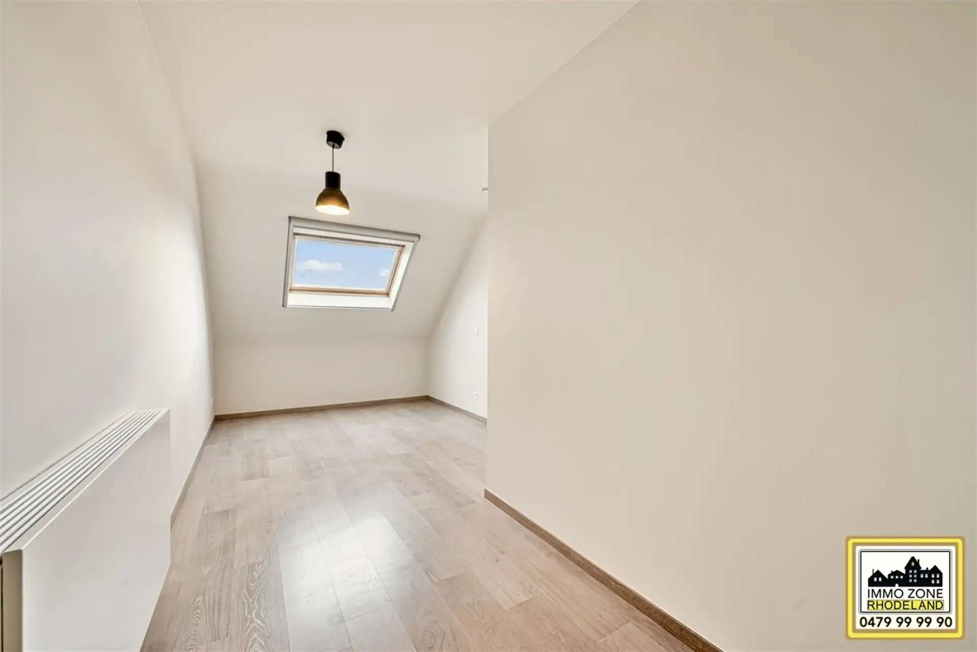Prachtige instapklare woning met 4 slpks, garage en tuin foto 14