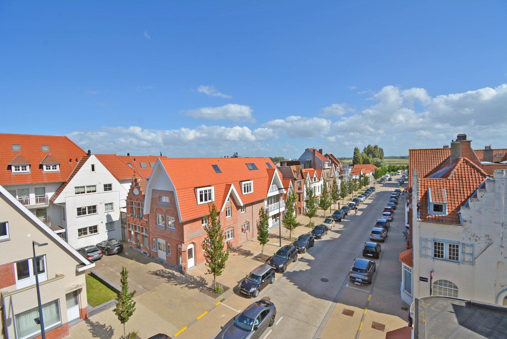 Mooi gerenoveerd dakappartement in charmant historisch gebouw op wandelafstand van de zeedijk in Duinbergen foto 15