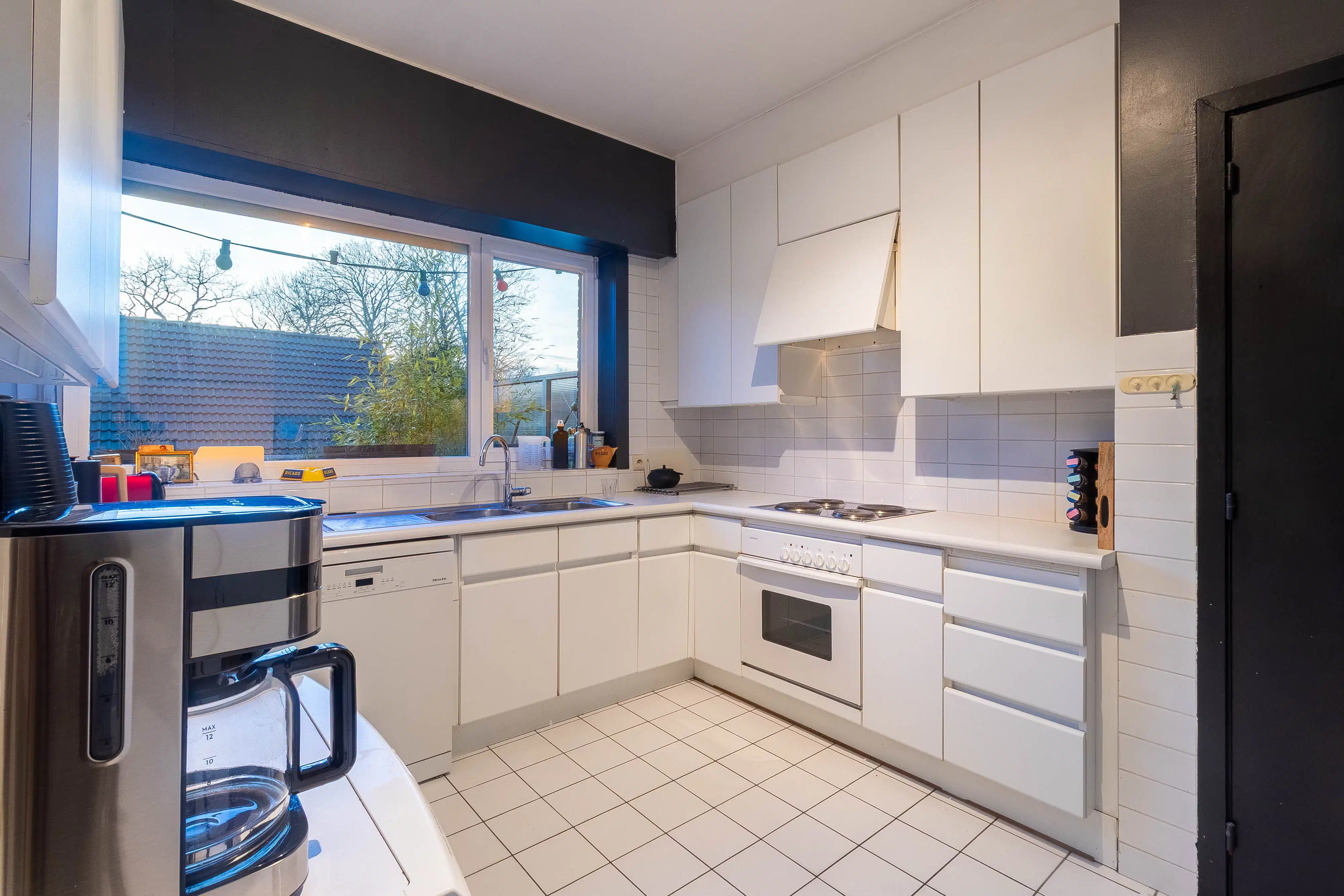 Handelshuis met ruim duplexappartement foto 3