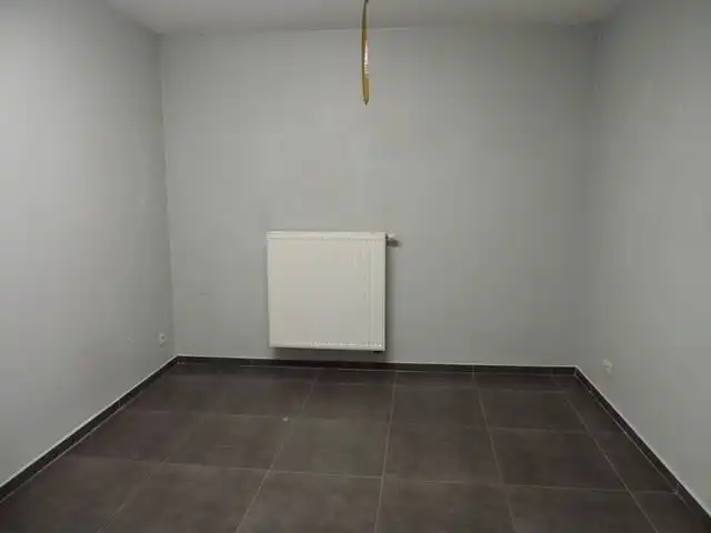 Knap handelspand met woonst in het centrum foto 10