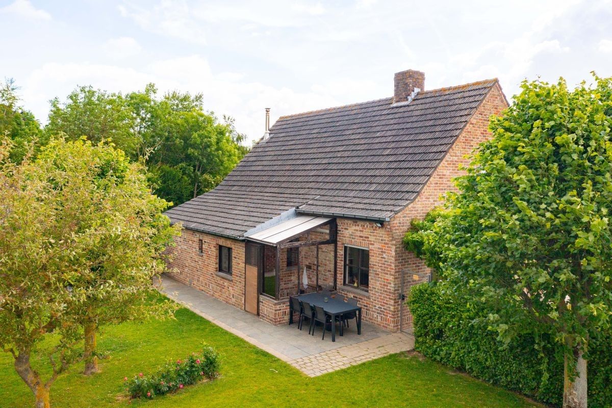 Hoevetje met residentiële woning en stallen te koop op 1 ha te Staden en Hooglede foto 4