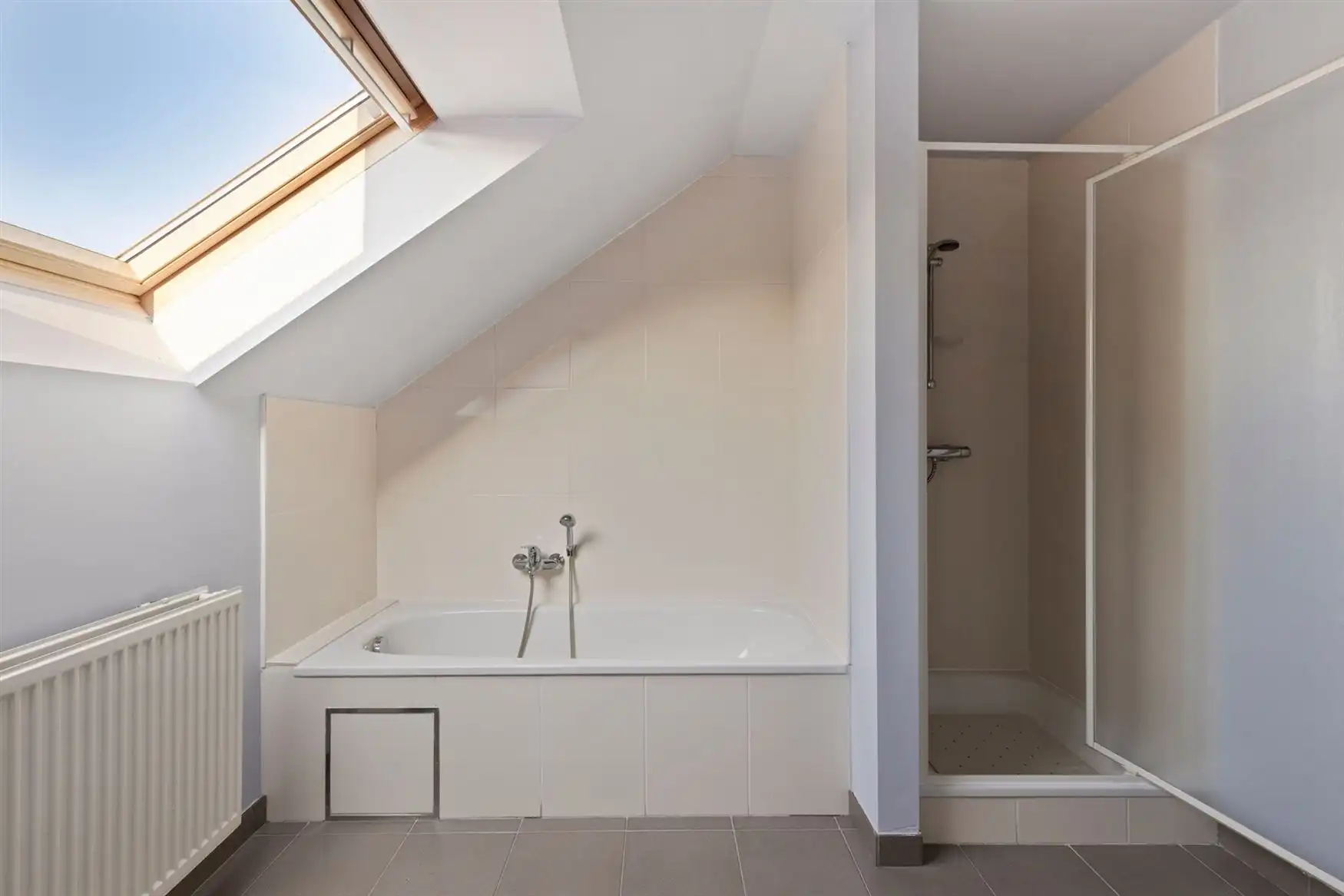 Ruime halfopen bebouwing foto 7