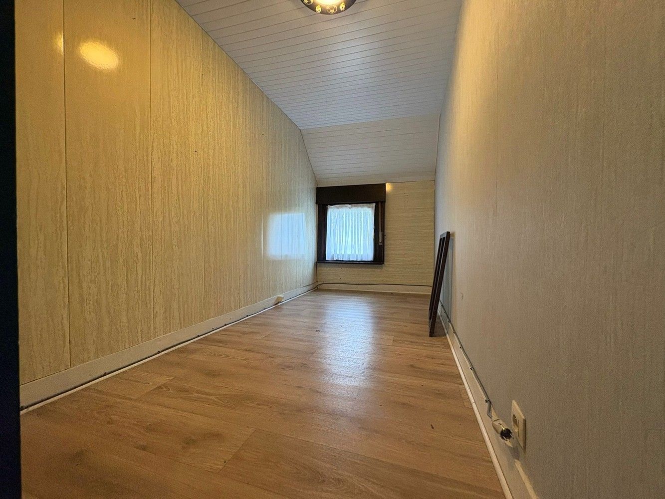 Centraal gelegen woning op perceel van ca. 1250m2! foto 15