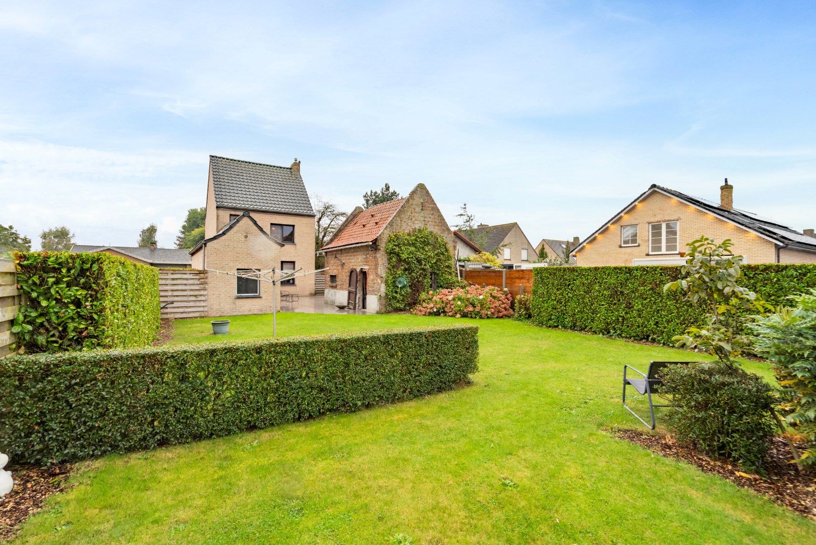 Gezellige en gerenoveerde woning met 4 slaapkamers foto 17