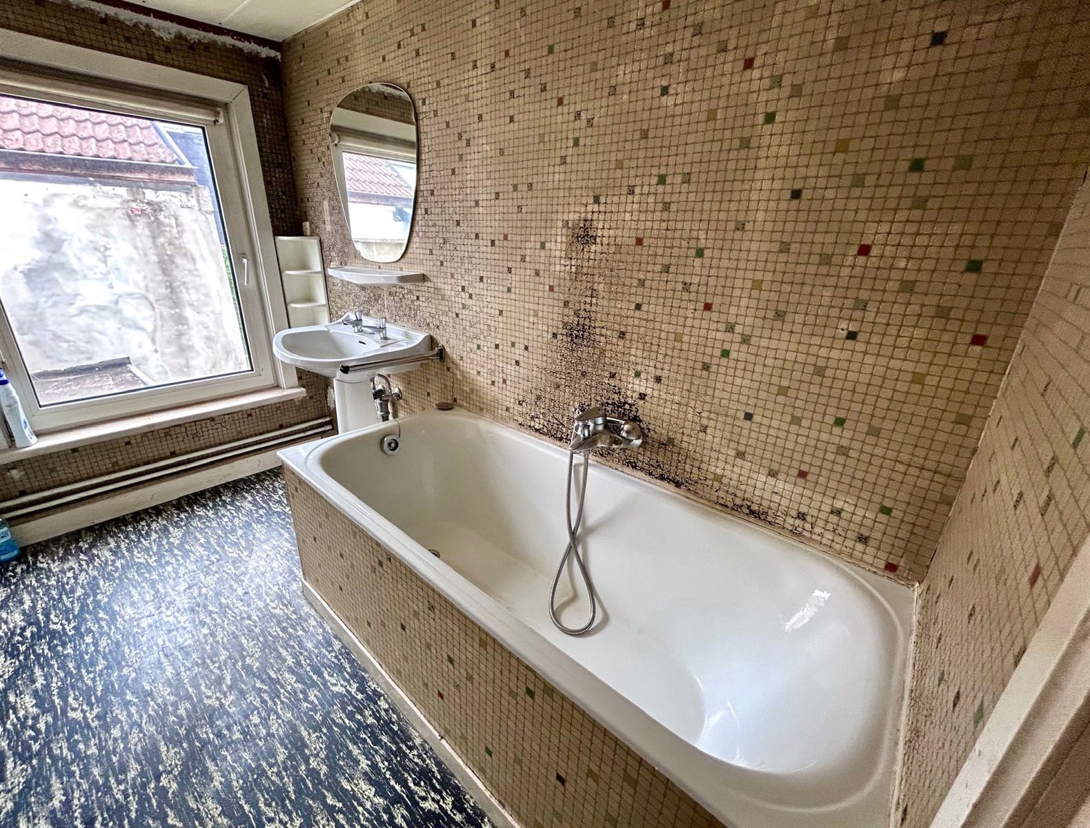 Karaktervolle, gesloten bebouwing met tuin en garage! foto 24