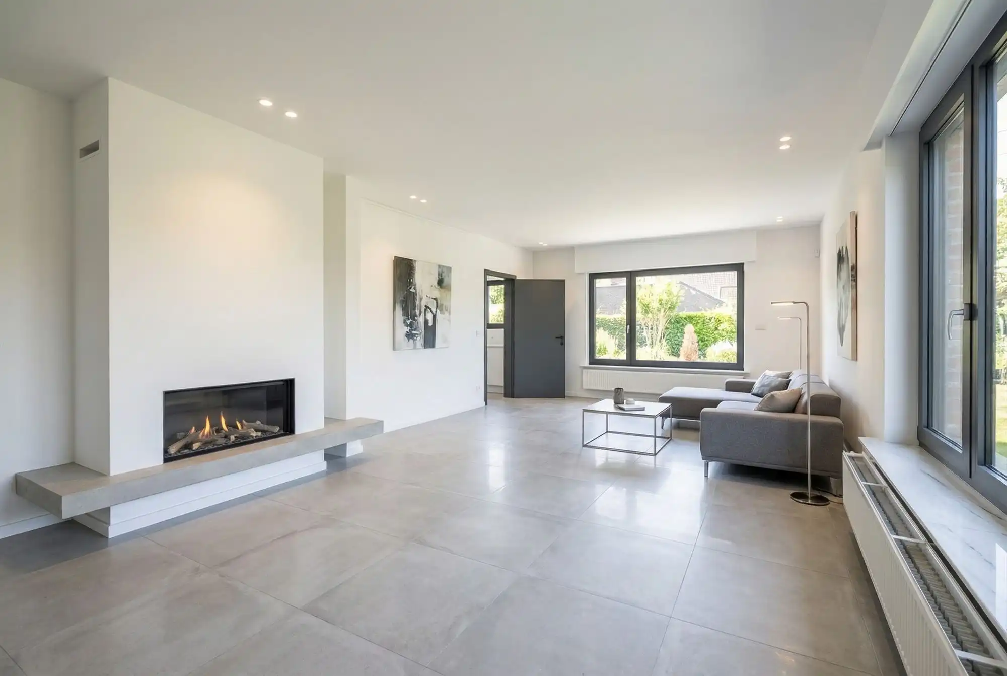 Bungalow op perceel van ca 1824m² in het groen foto 6