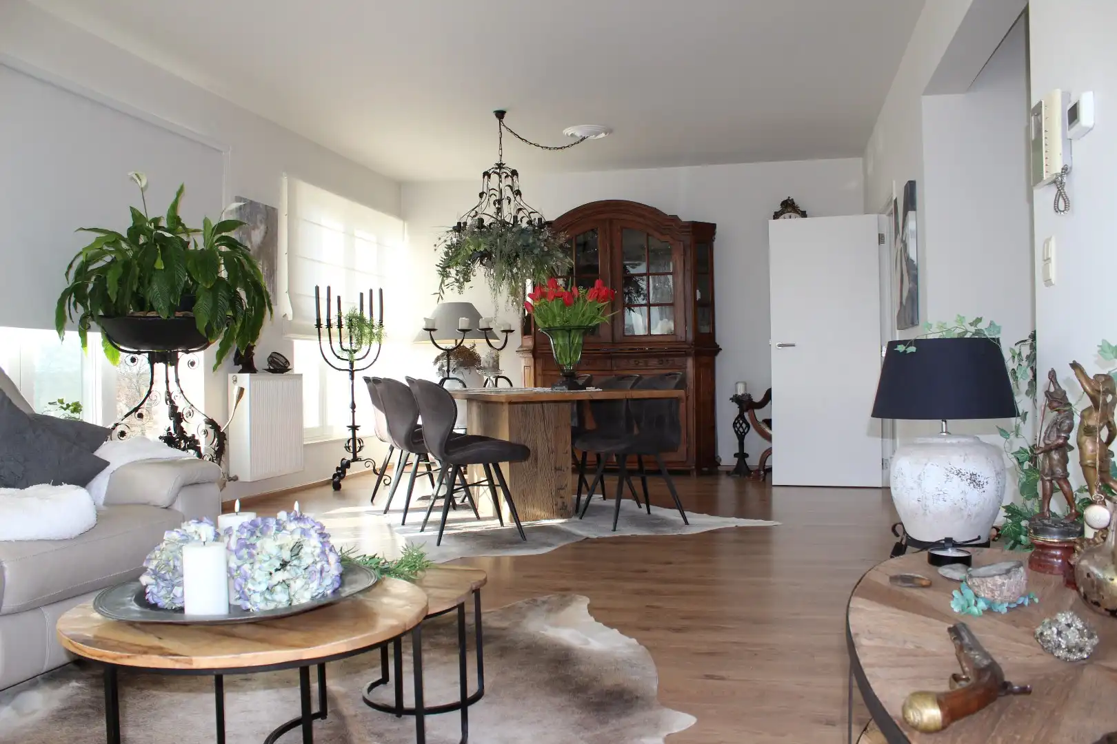 Ruim appartement met terras in het centrum van Lommel. foto 5