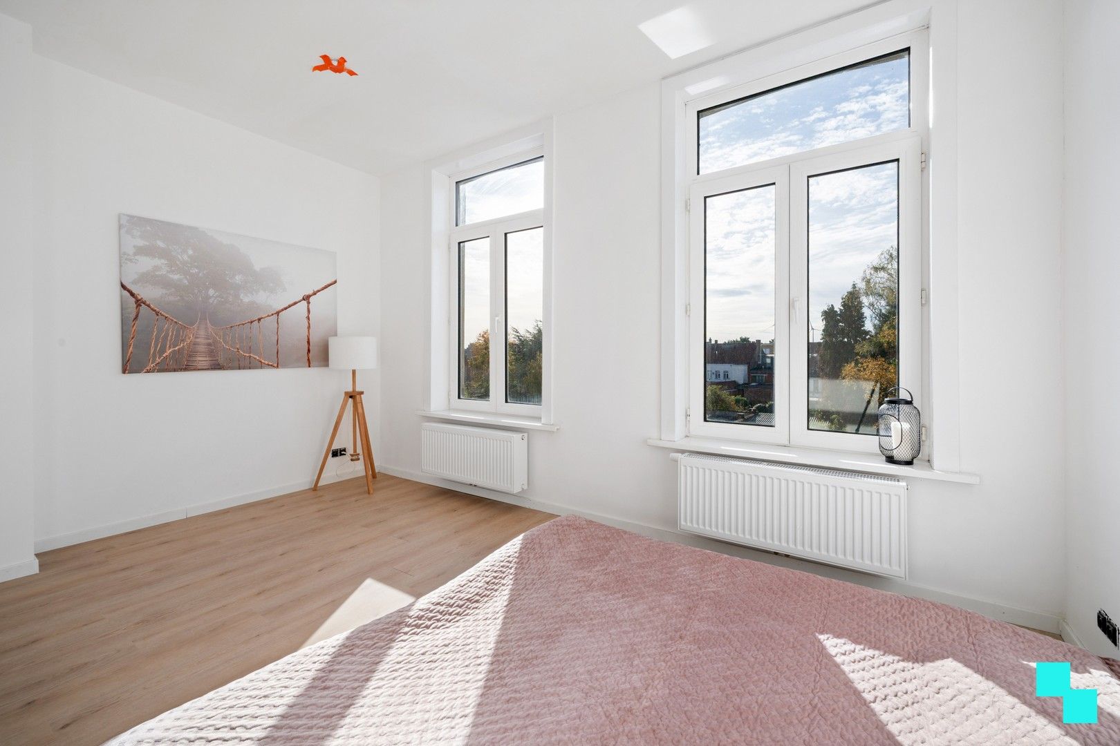 Volledig gerenoveerd appartement in loftstijl - centrum Menen foto 8