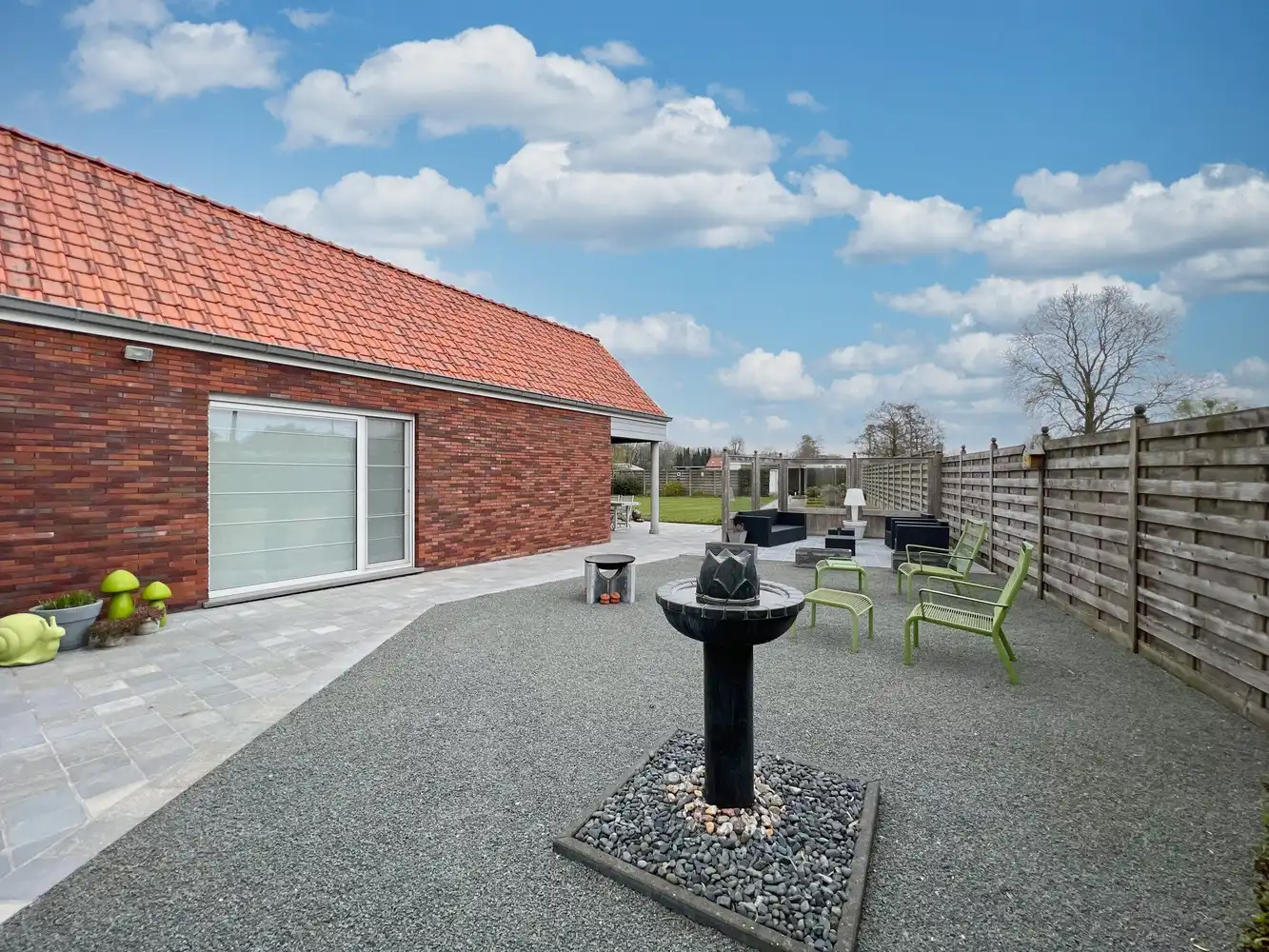 Topper! Ruime gezinswoning op 1640m² met garage! foto 21