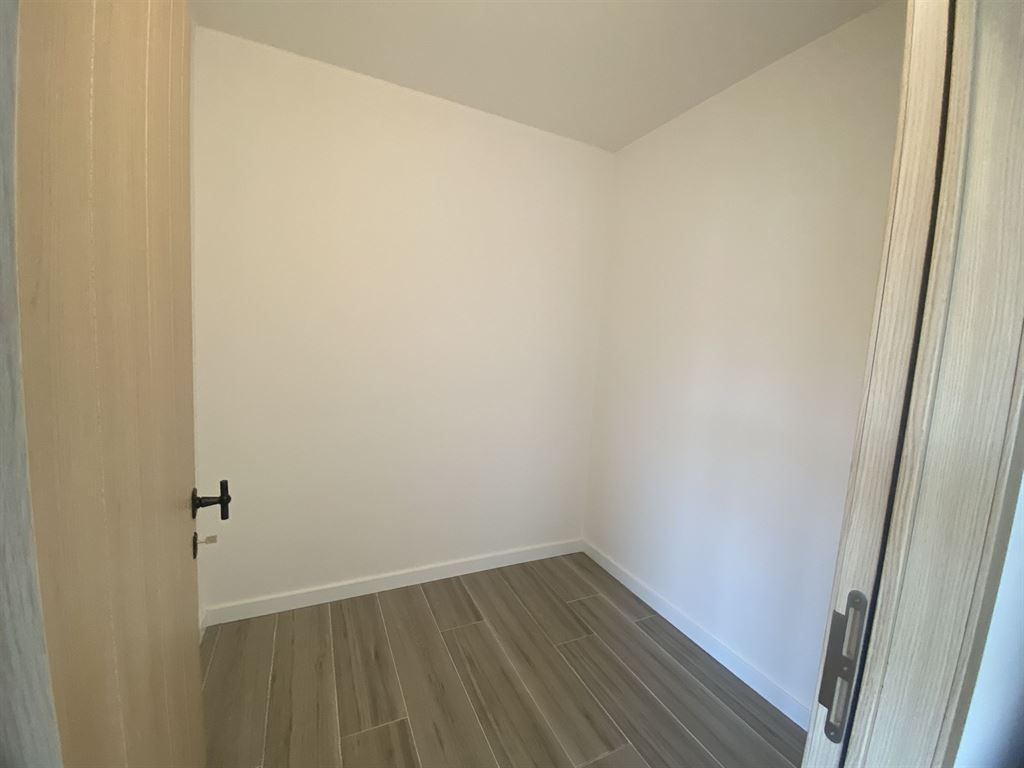 Moderne nieuwbouwwoning in rustige doodlopende straat. foto 16