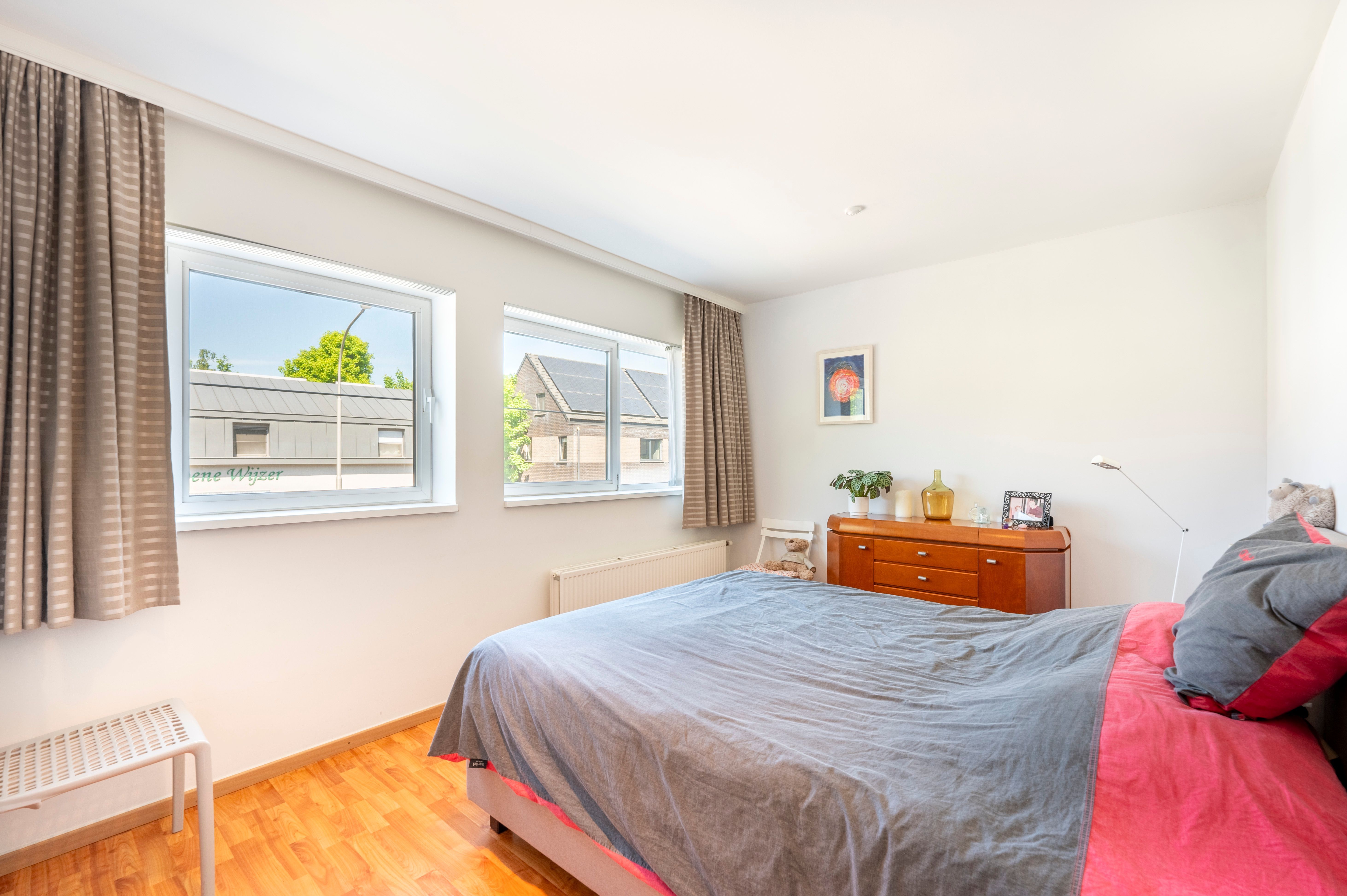 Ruim duplex appartement met prachtig zicht en garagebox te Brasschaat! foto 7