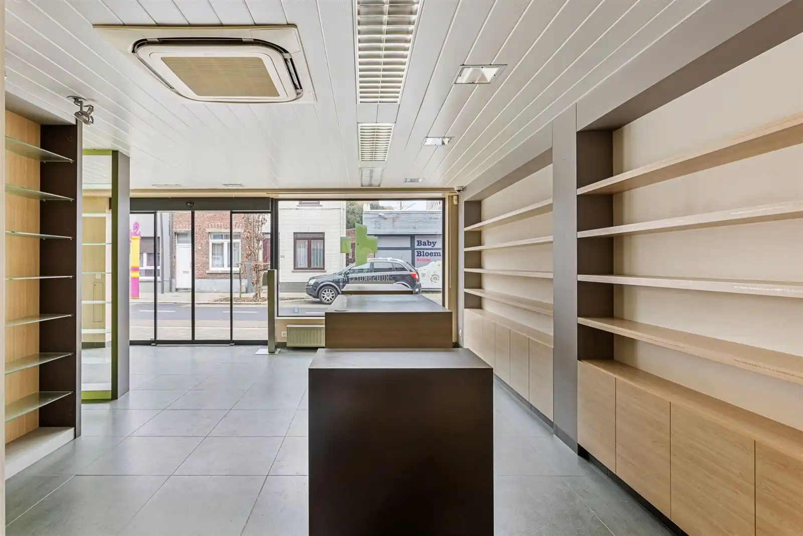 Handelsgelijkvloers te Ruisbroek foto 4