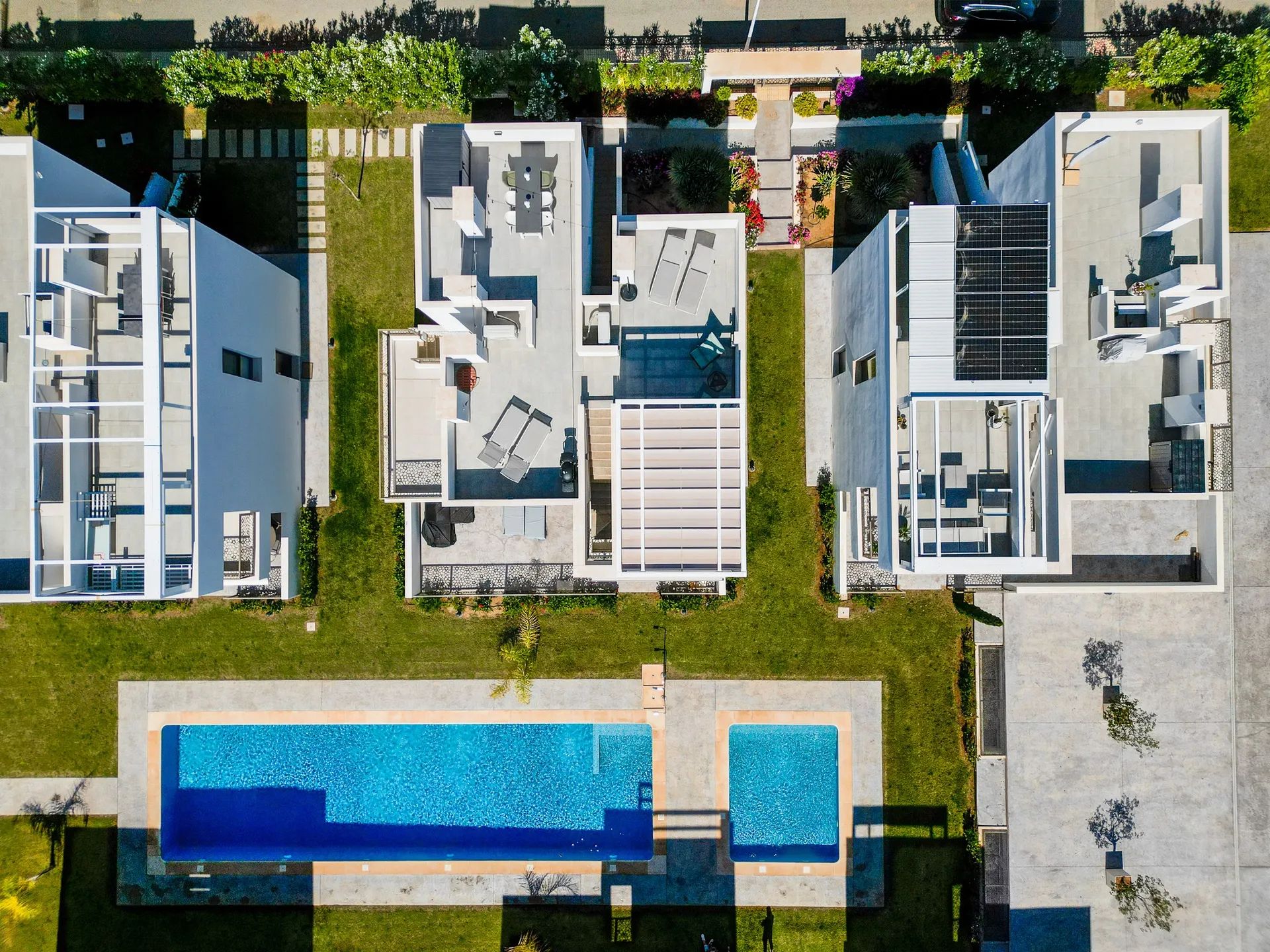 Direct genieten: instapklaar penthouse op toplocatie aan de kust foto 40