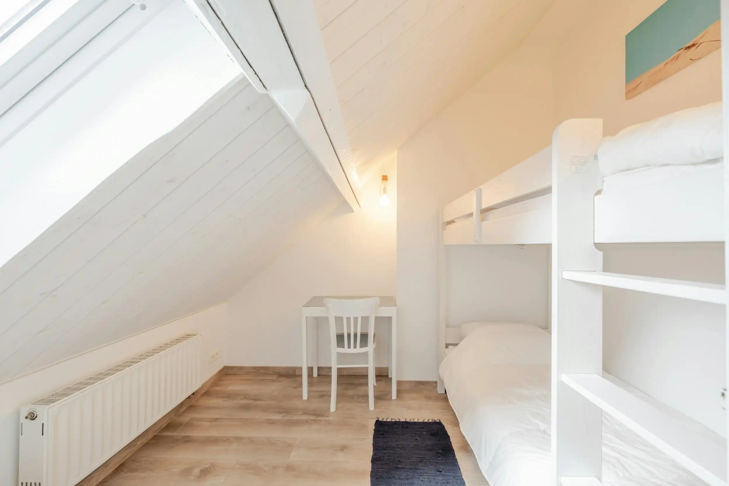 Gerenoveerde woning met stadskoertje te Nieuwpoort foto 12