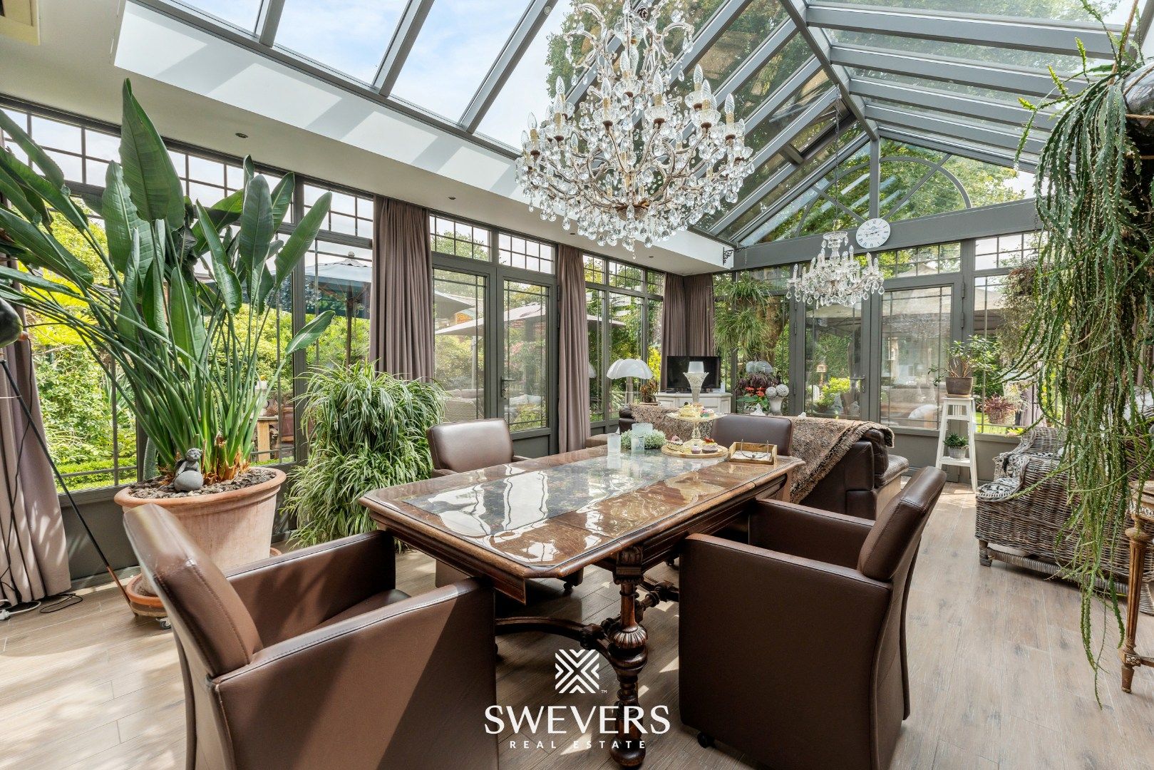 Karaktervolle woning met prachtige veranda te Leopoldsburg foto 16