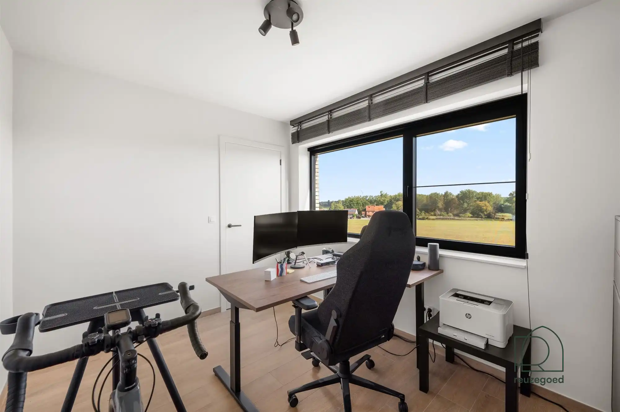 Uniek duplexappartement (3 slpk) met huisgevoel, groene daktuin en zicht op de velden in Kortessem foto 27