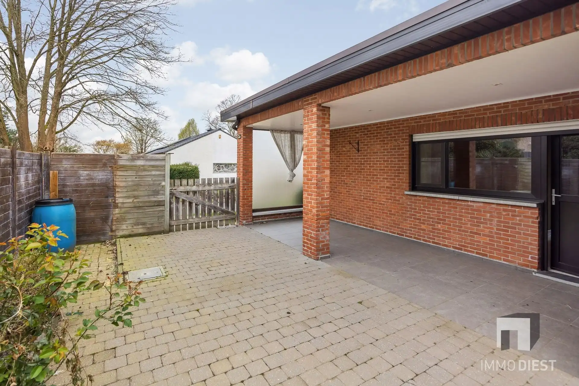 Op te knappen betaalbare split-level woning te Schaffen, kort bij de Bossen van Hees foto 30