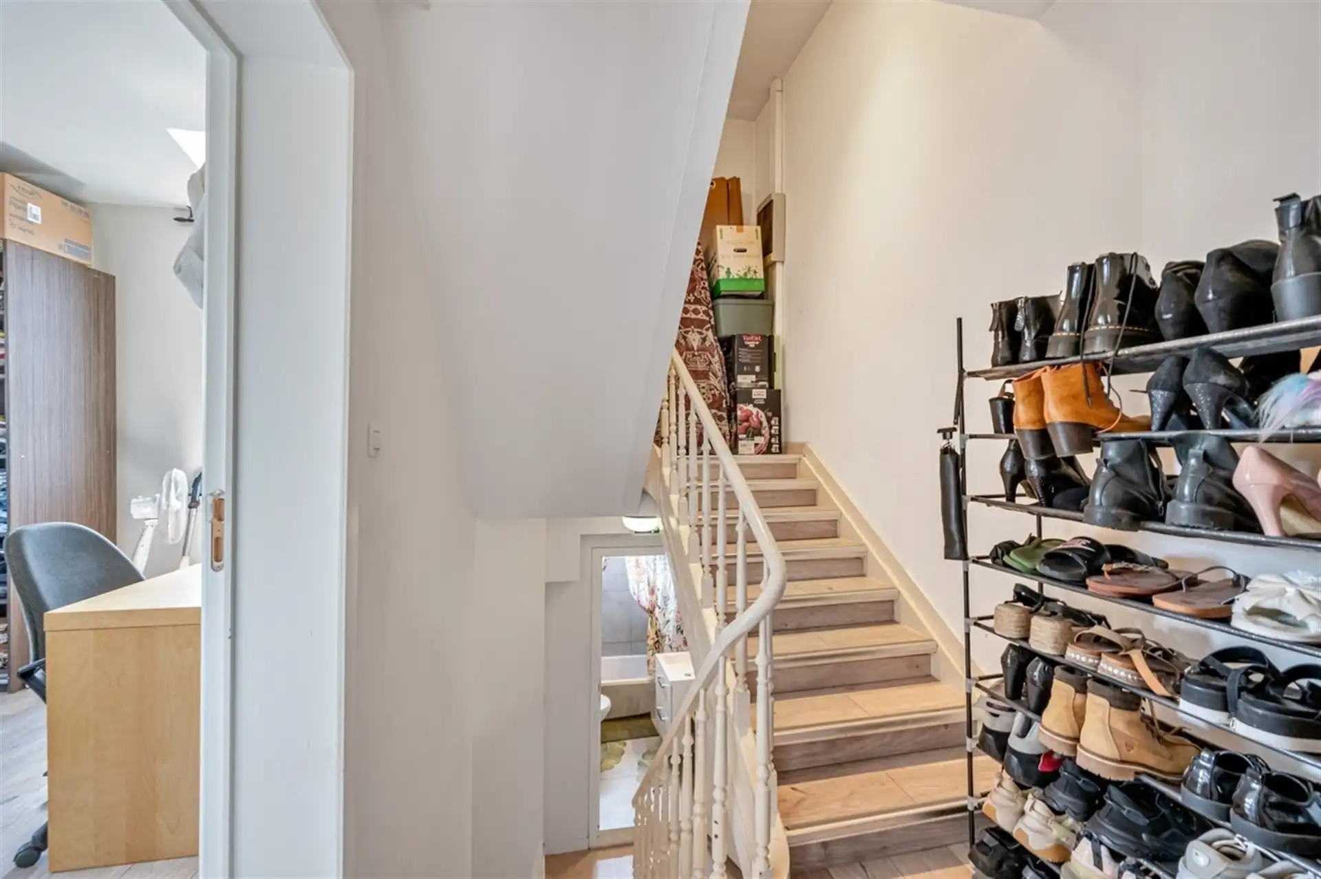 Gerenoveerde opbrengsteigendom bestaande uit handelspand en 3 appartementen foto 37