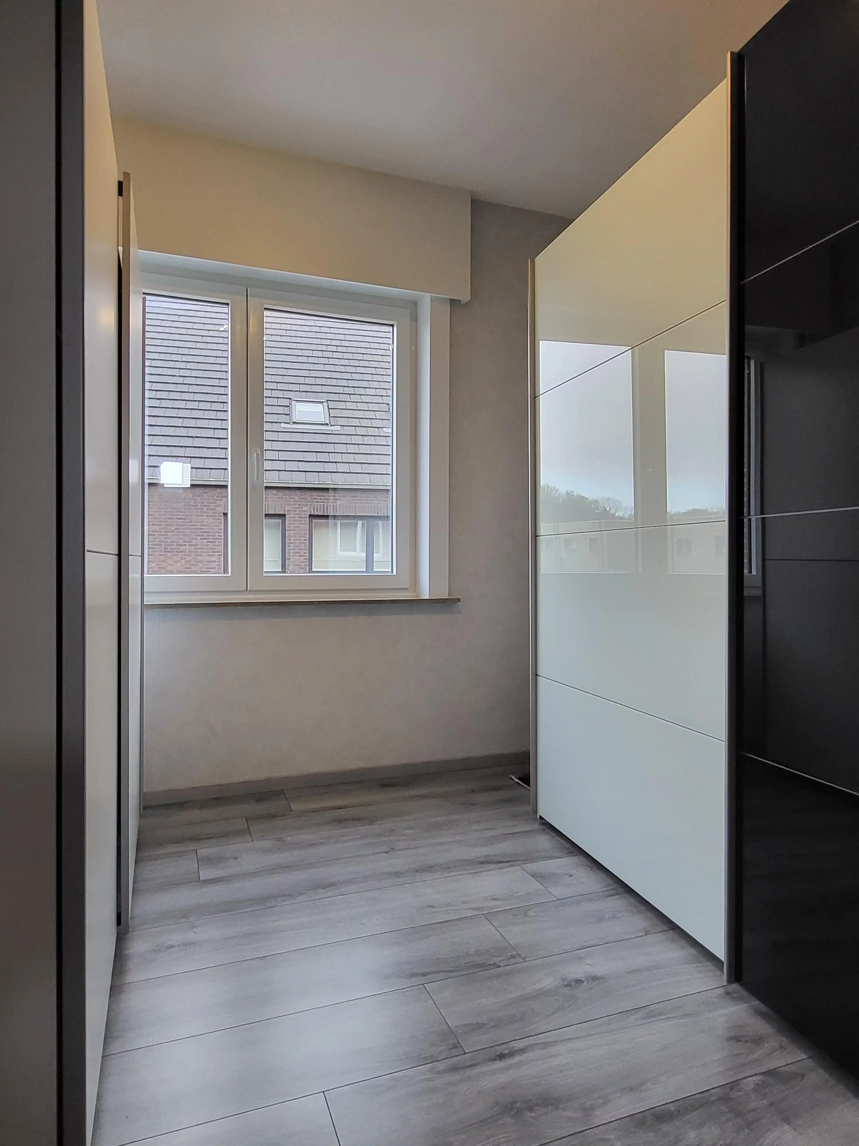 Deze charmante en verrassend ruime woning combineert karakter met hedendaags comfort en is gelegen op een perceel van 341 m² met een zuidwestgericht terras. foto 25