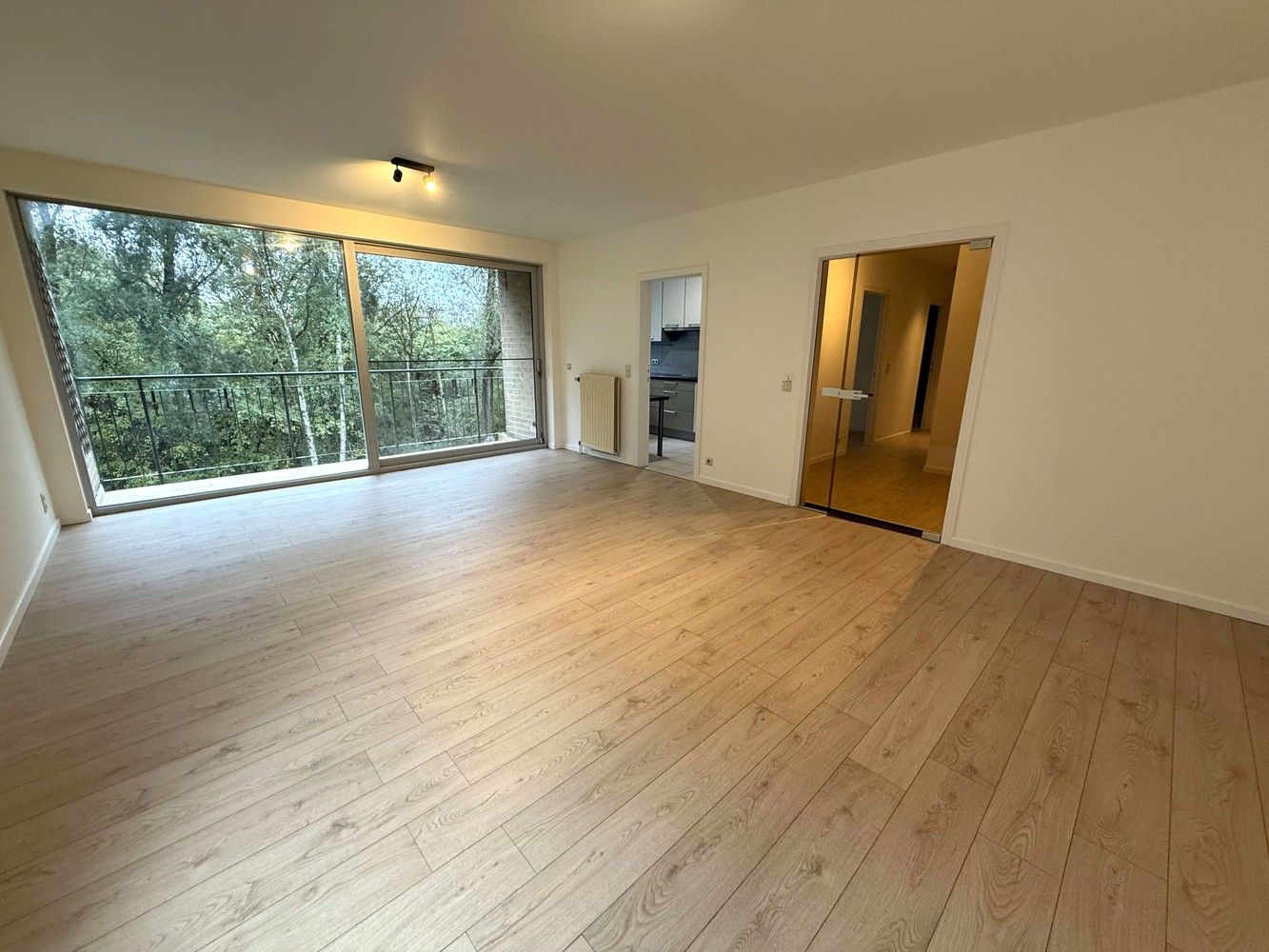 Instapklaar appartement met 2 slaapkamers en binnenstaanplaats in groene omgeving vlakbij Leuven foto 3