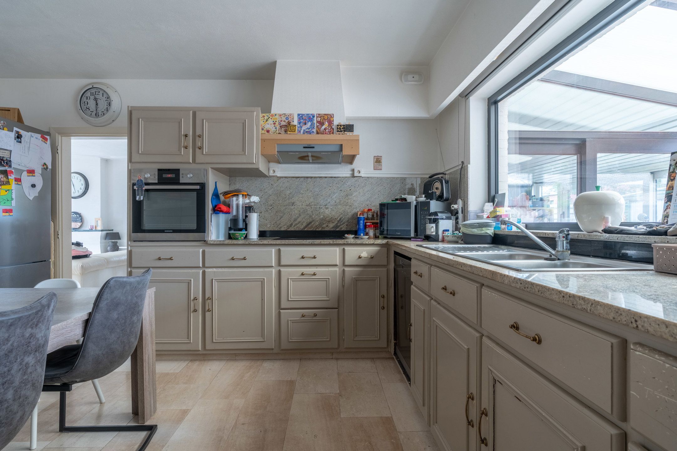 Ruime woning op gunstig gelegen perceel van 922 m² foto 13