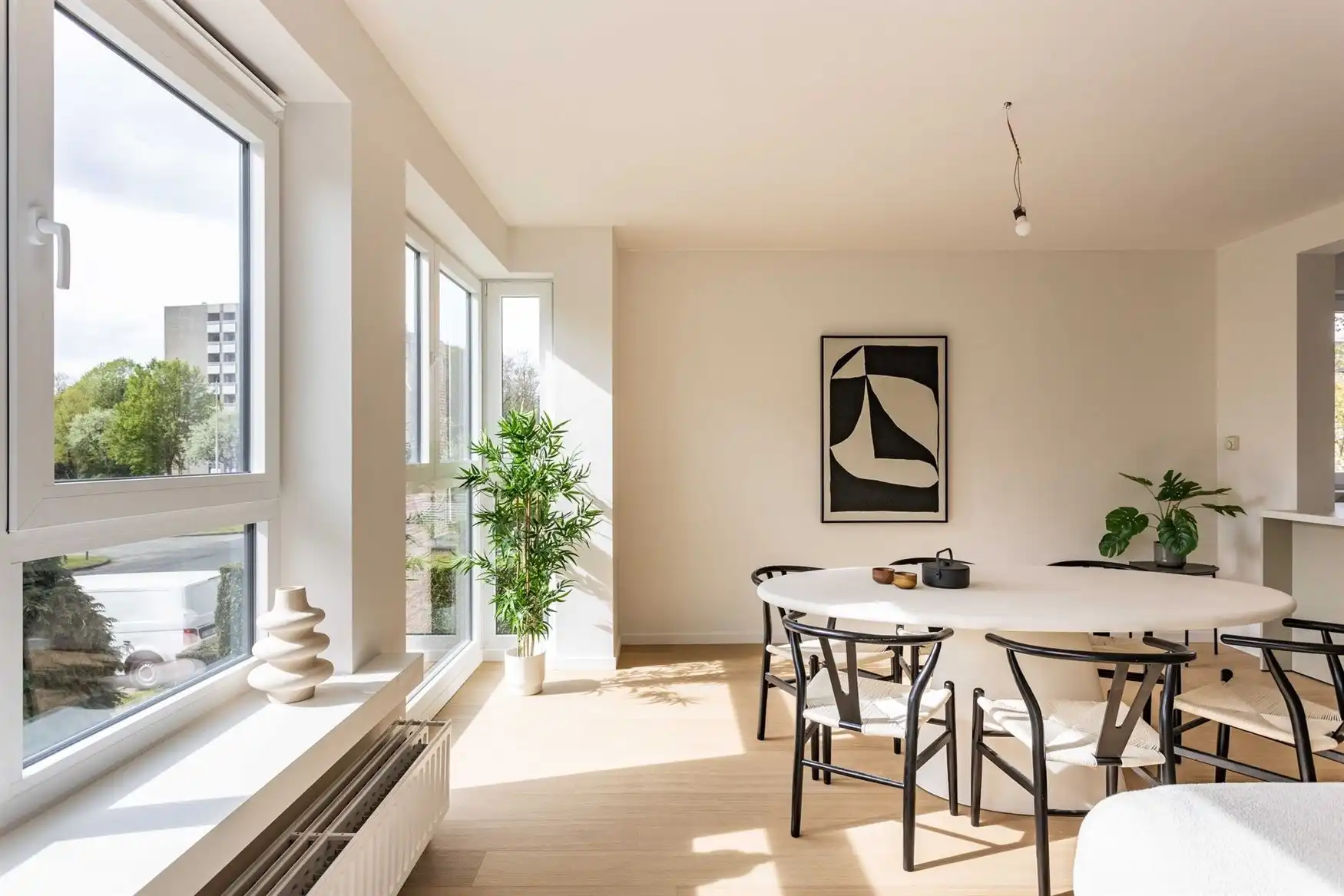 Gerenoveerd appartement met 3 slaapkamers in Sint-Amandsberg foto 2